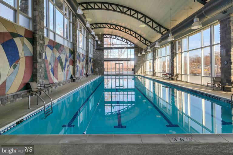 POTOMAC CLUB - Residential