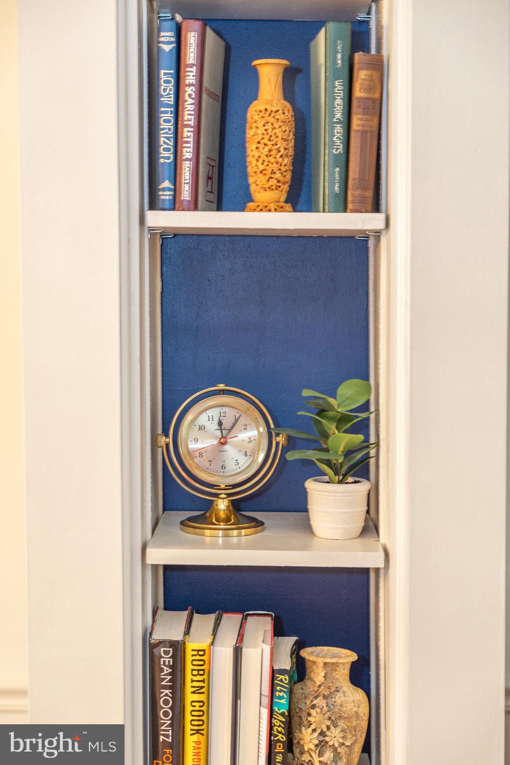 HIDDEN FOREST - Residential