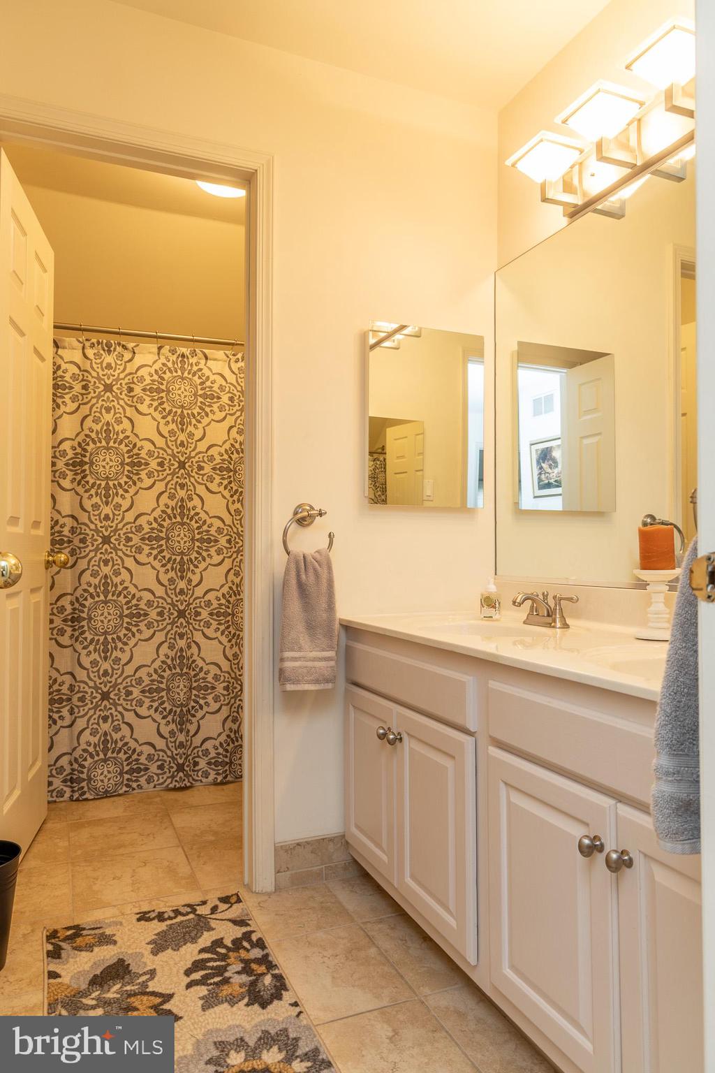 HIDDEN FOREST - Residential