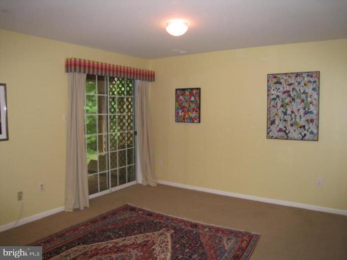 BURKE CENTRE - Residential Lease