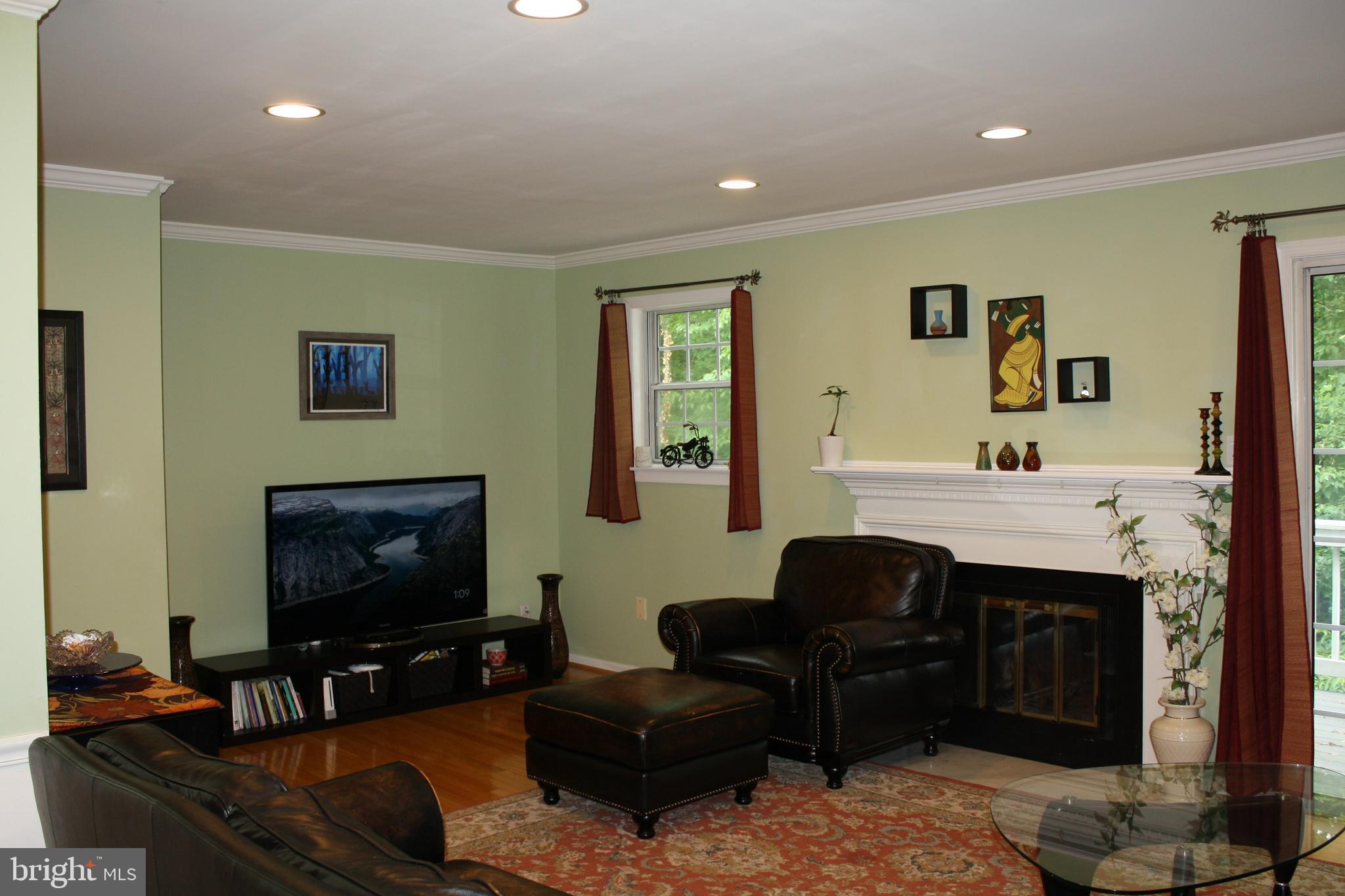 BURKE CENTRE - Residential Lease