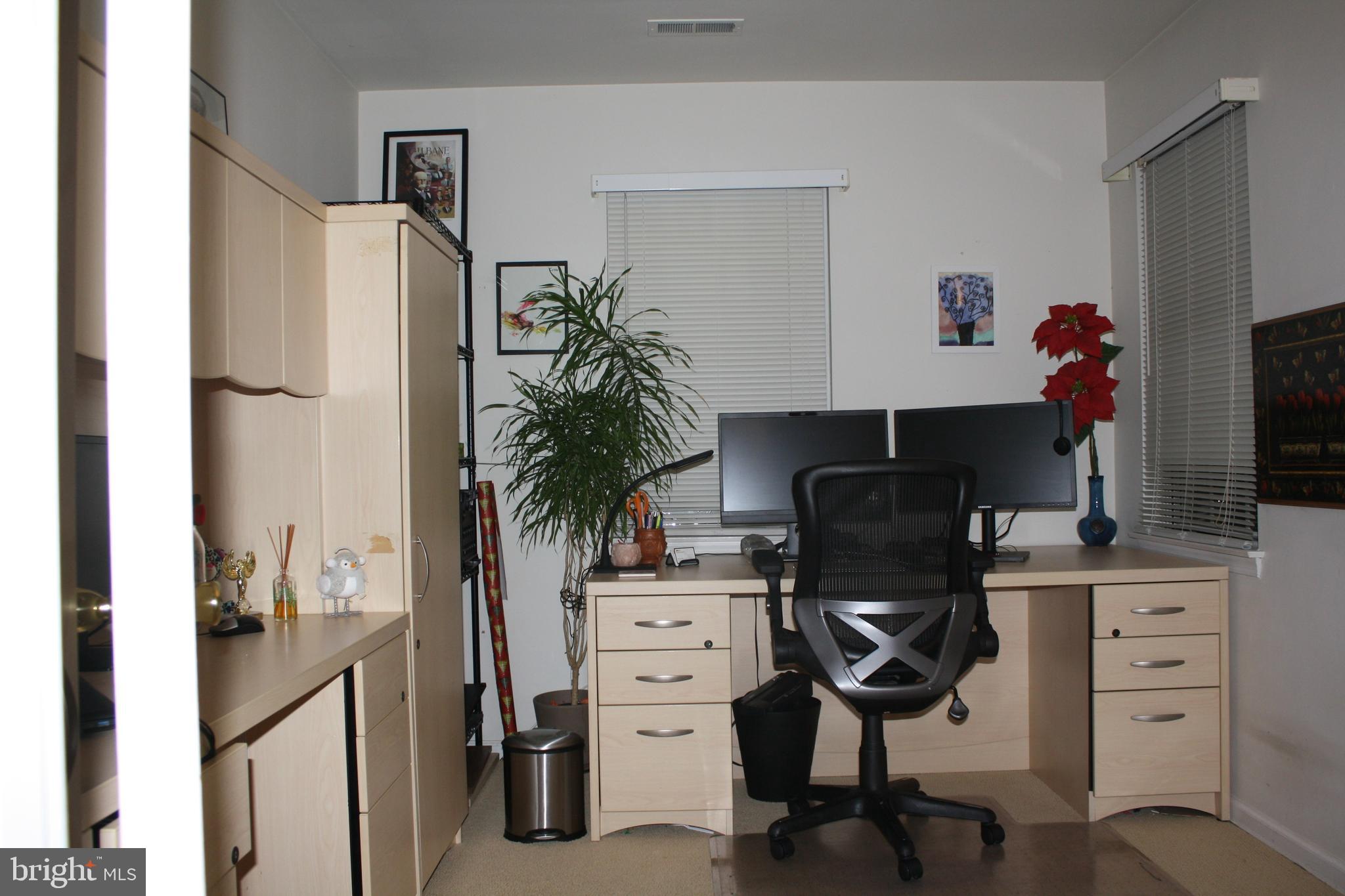 BURKE CENTRE - Residential Lease