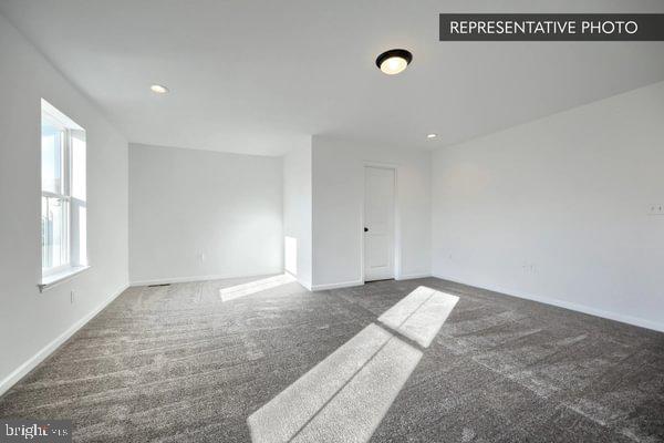 HICKORY POINTE - Residential