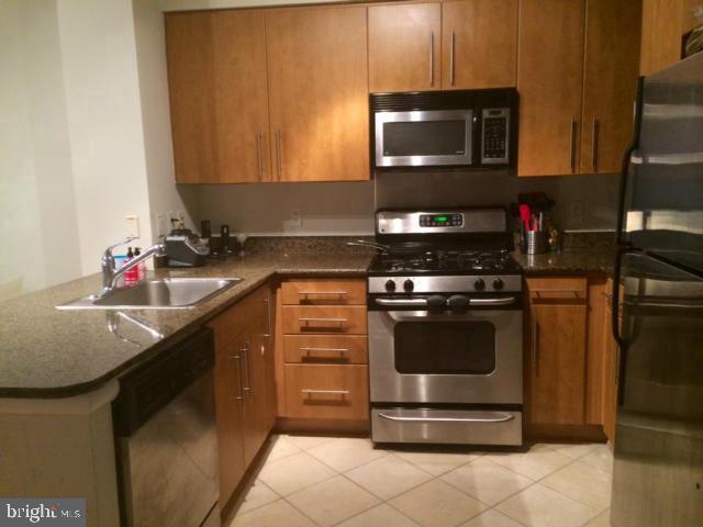 1021 N GARFIELD STREET 602