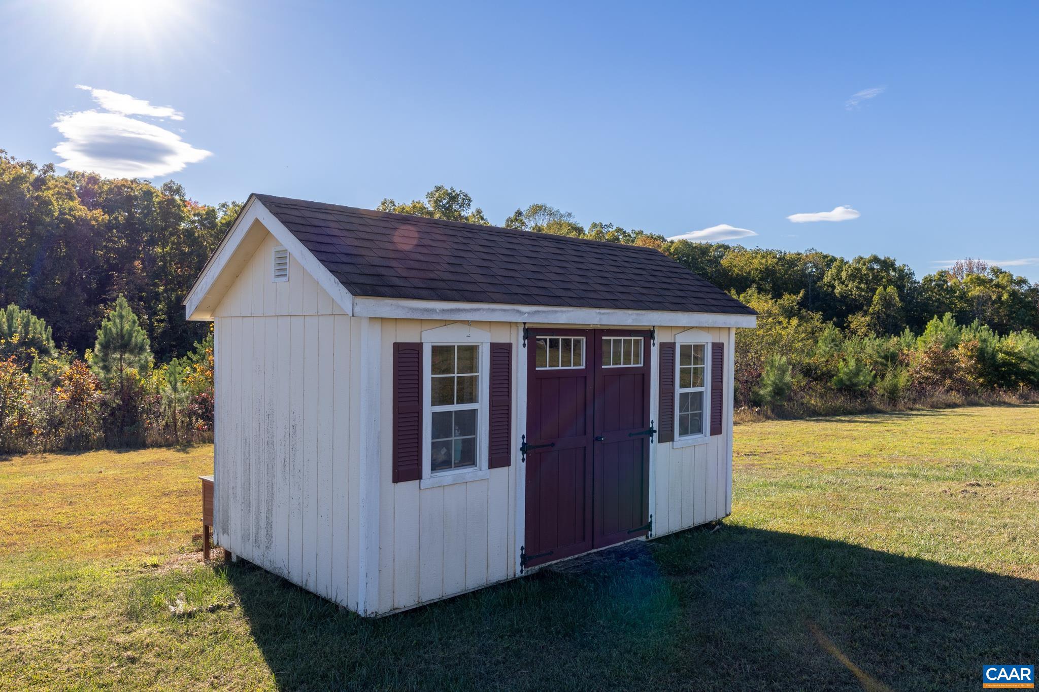 WEST RIVER MEADOWS - Residential