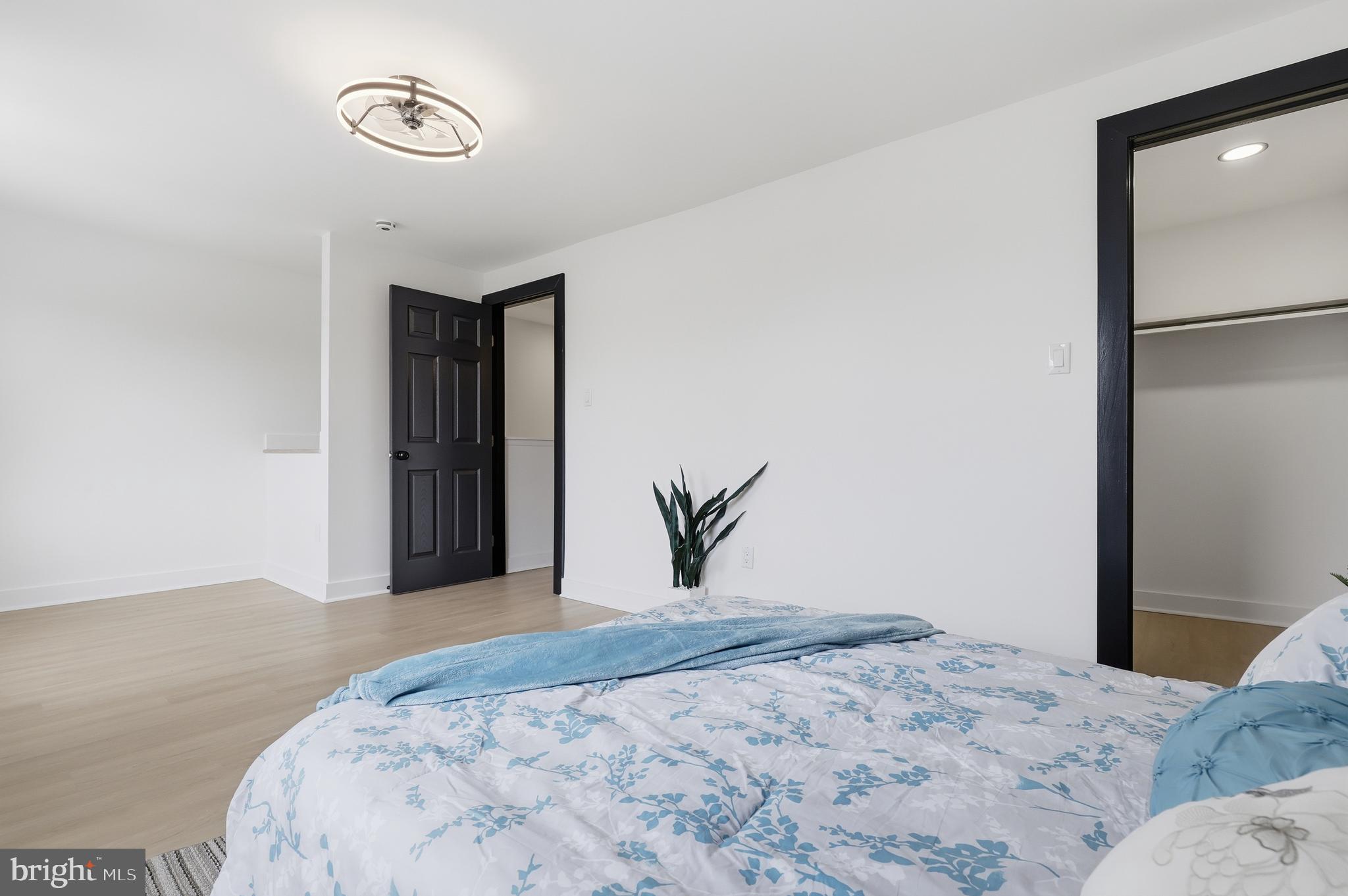 GLADE TOWN - Residential