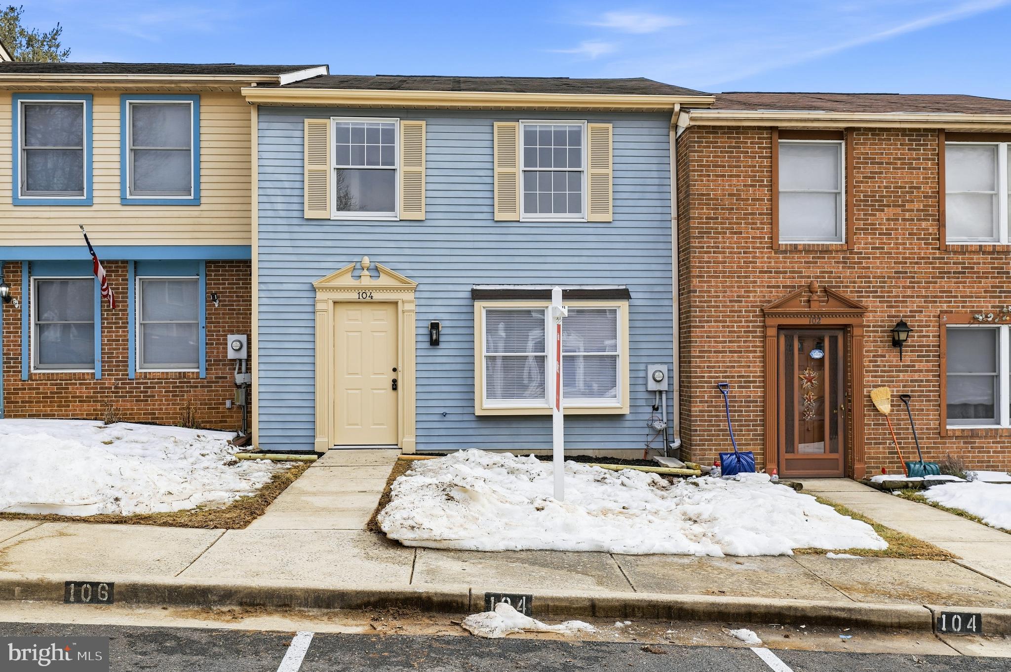 GLADE TOWN - Residential