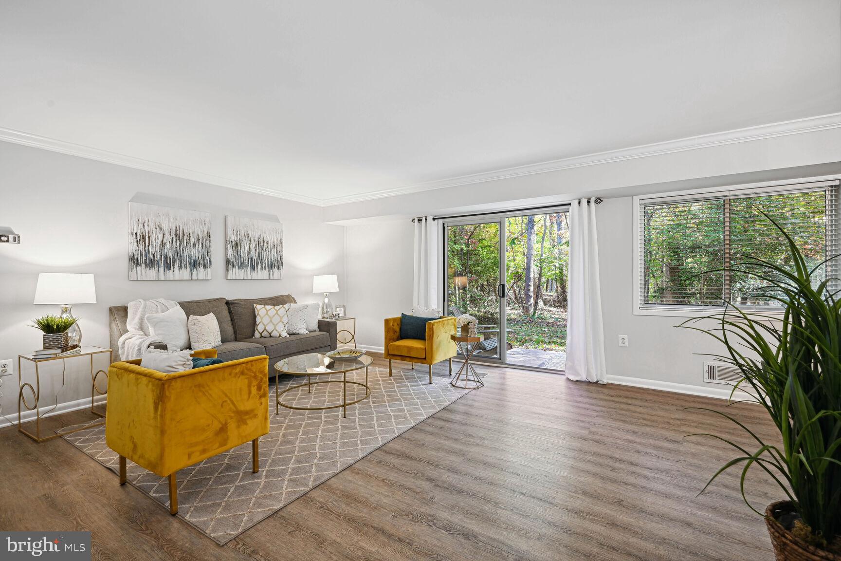 PARKSIDE CONDOMINIUMS - Residential Lease