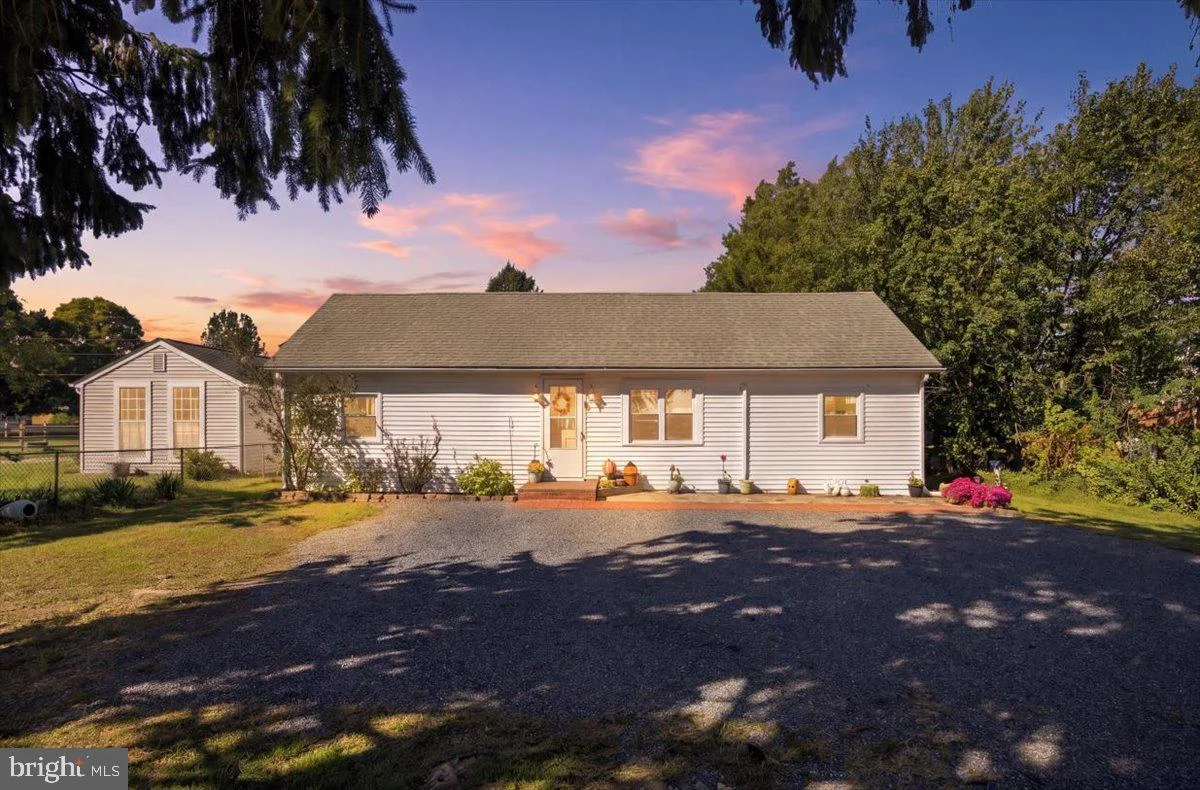 4583 Brenford Road, Smyrna, DE 19977