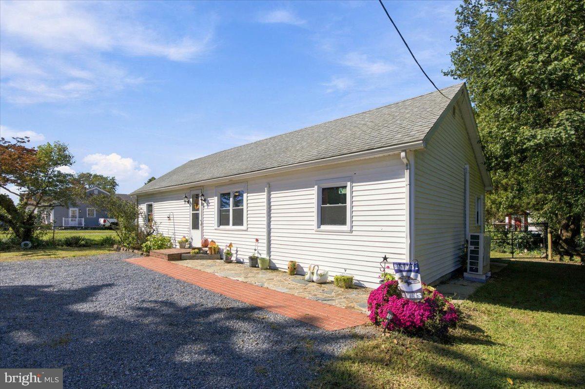 4583 BRENFORD ROAD