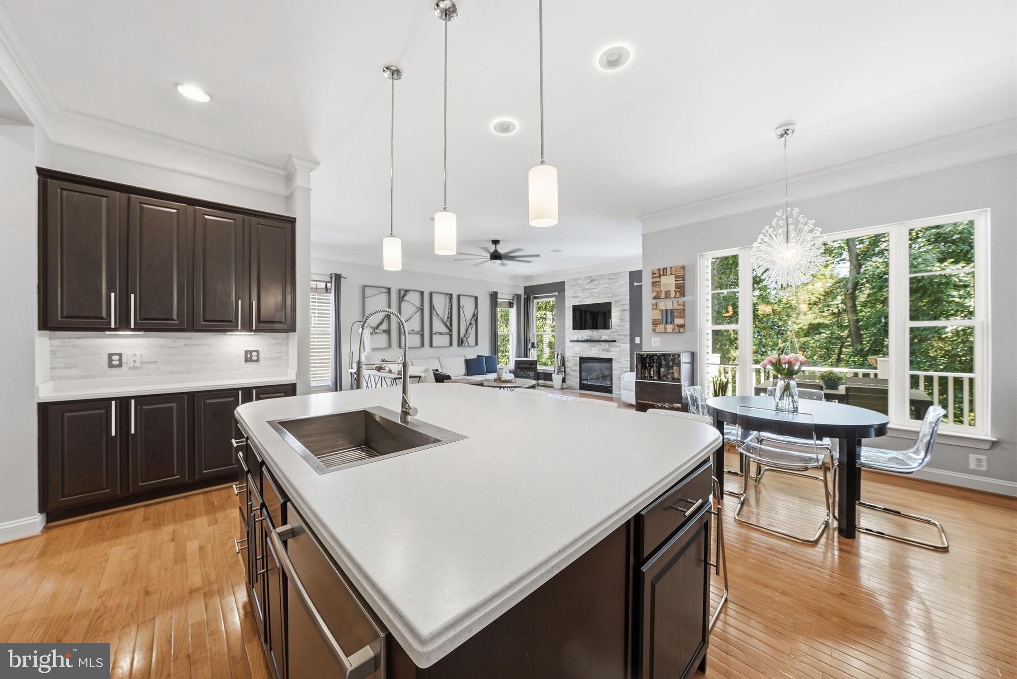43264 SUNDERLEIGH SQUARE
