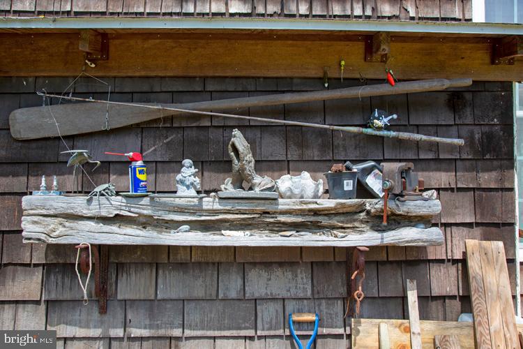 EASTPORT - Residential