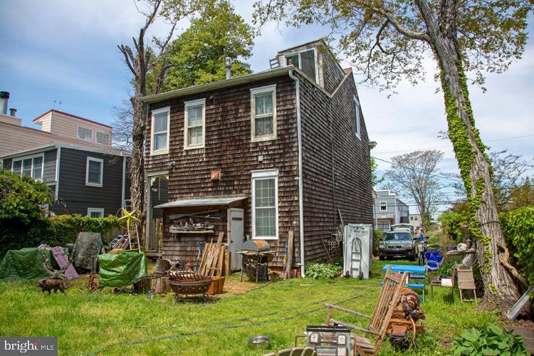 EASTPORT - Residential