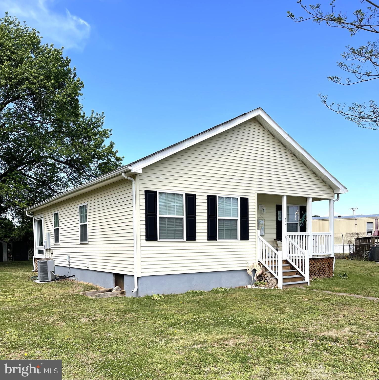 500 LINCOLN AVENUE