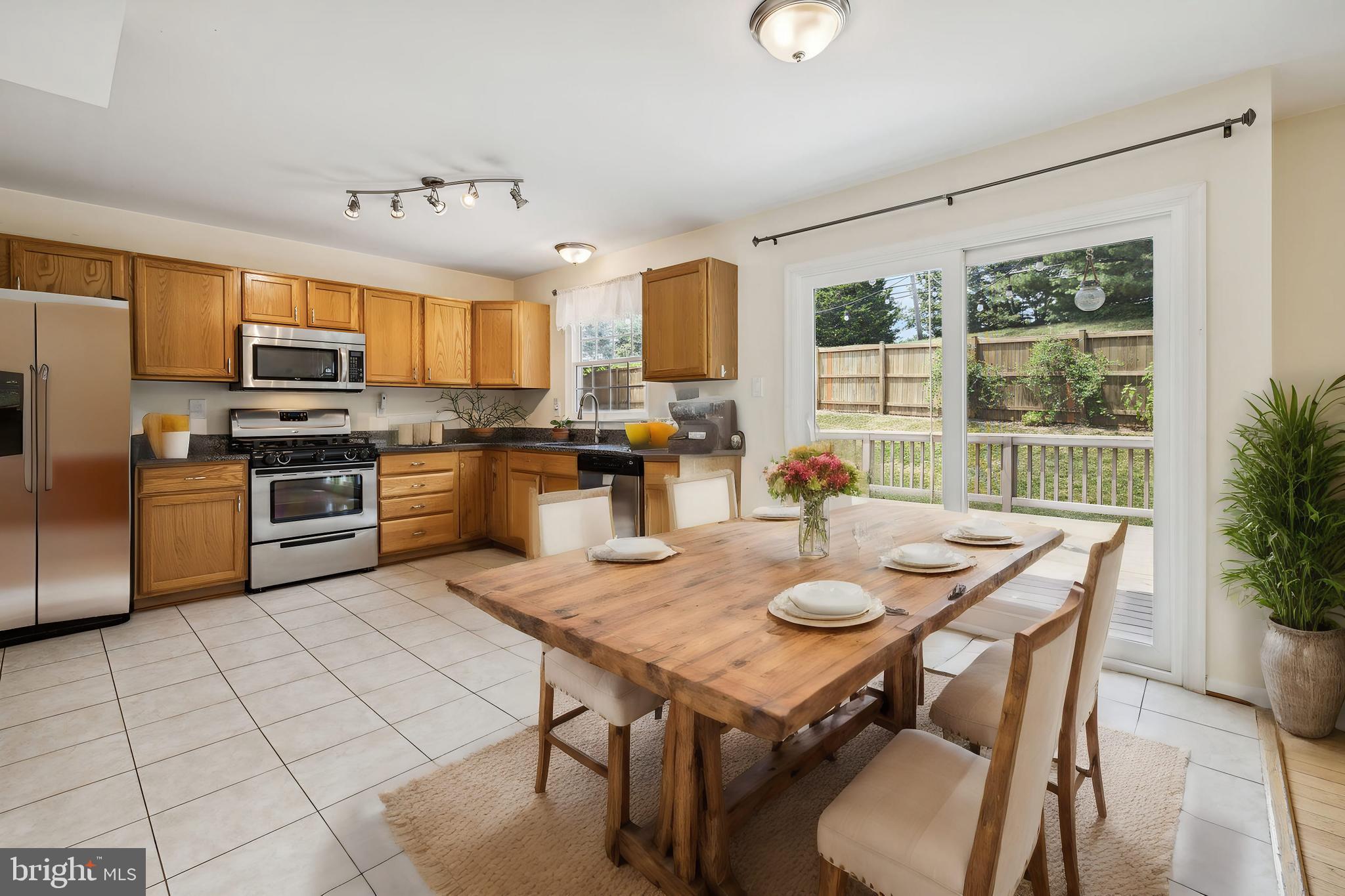 SENECA CROSSING - Residential