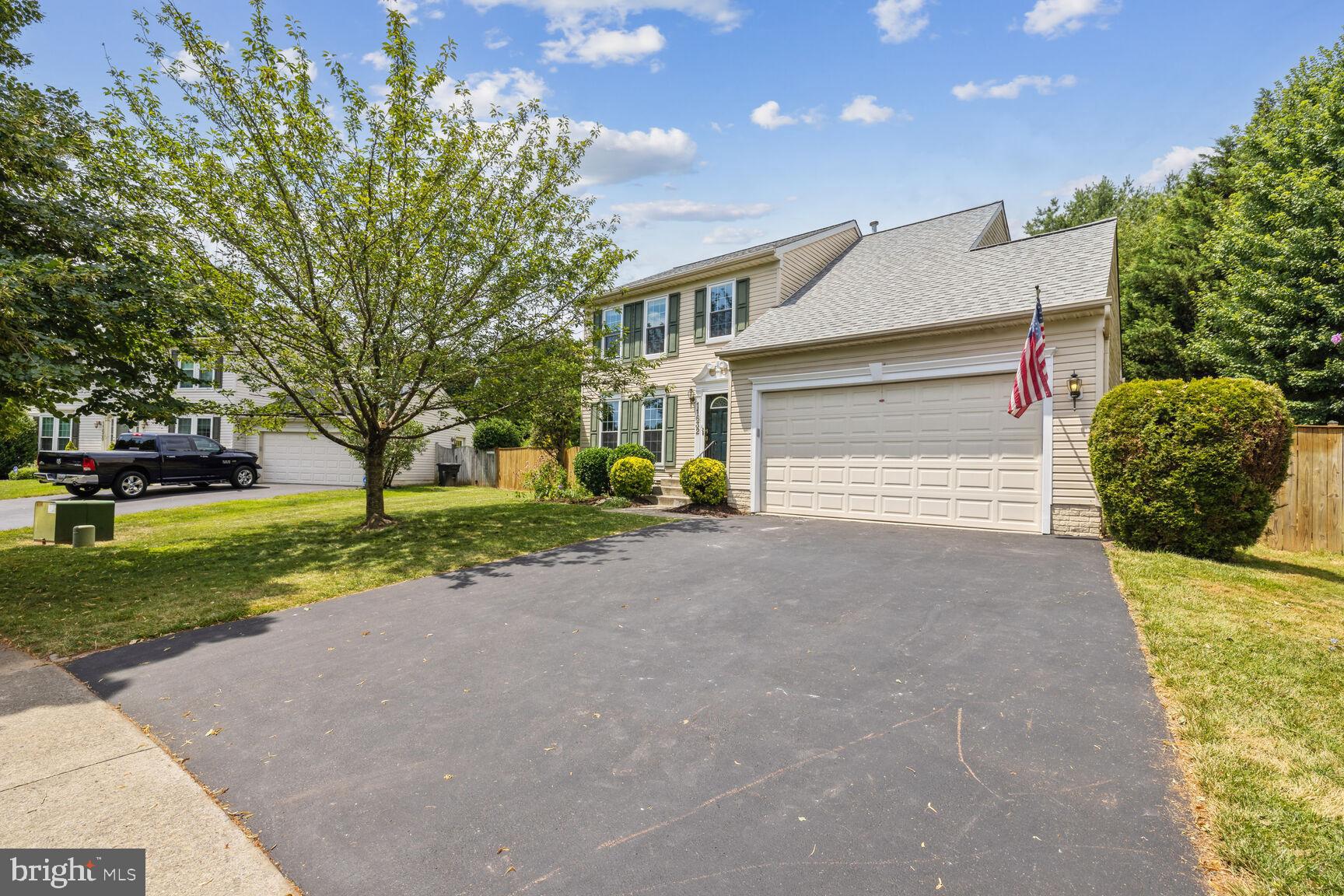 SENECA CROSSING - Residential