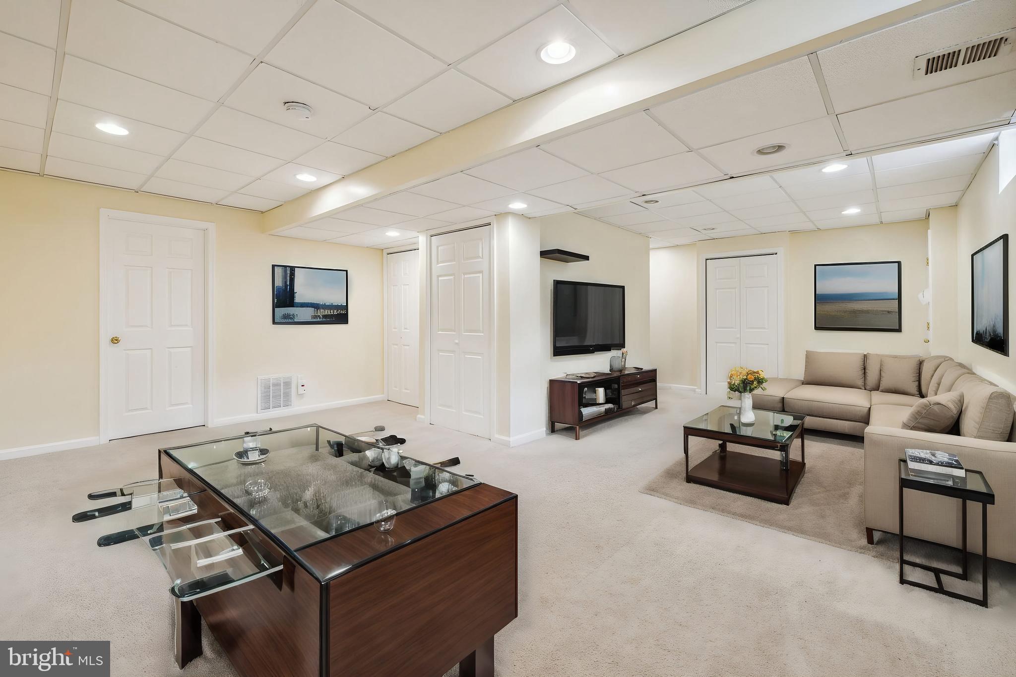 SENECA CROSSING - Residential