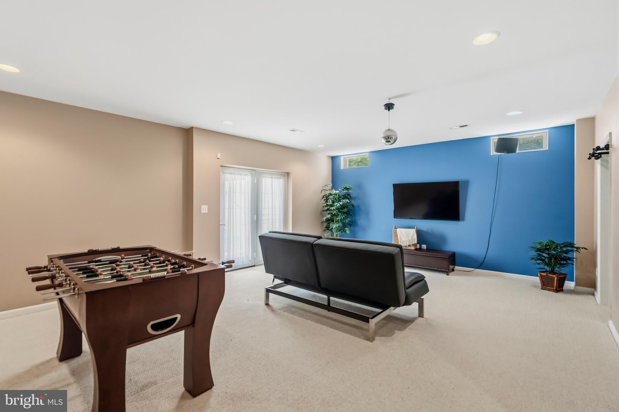 BROADLANDS SOUTH - Residential