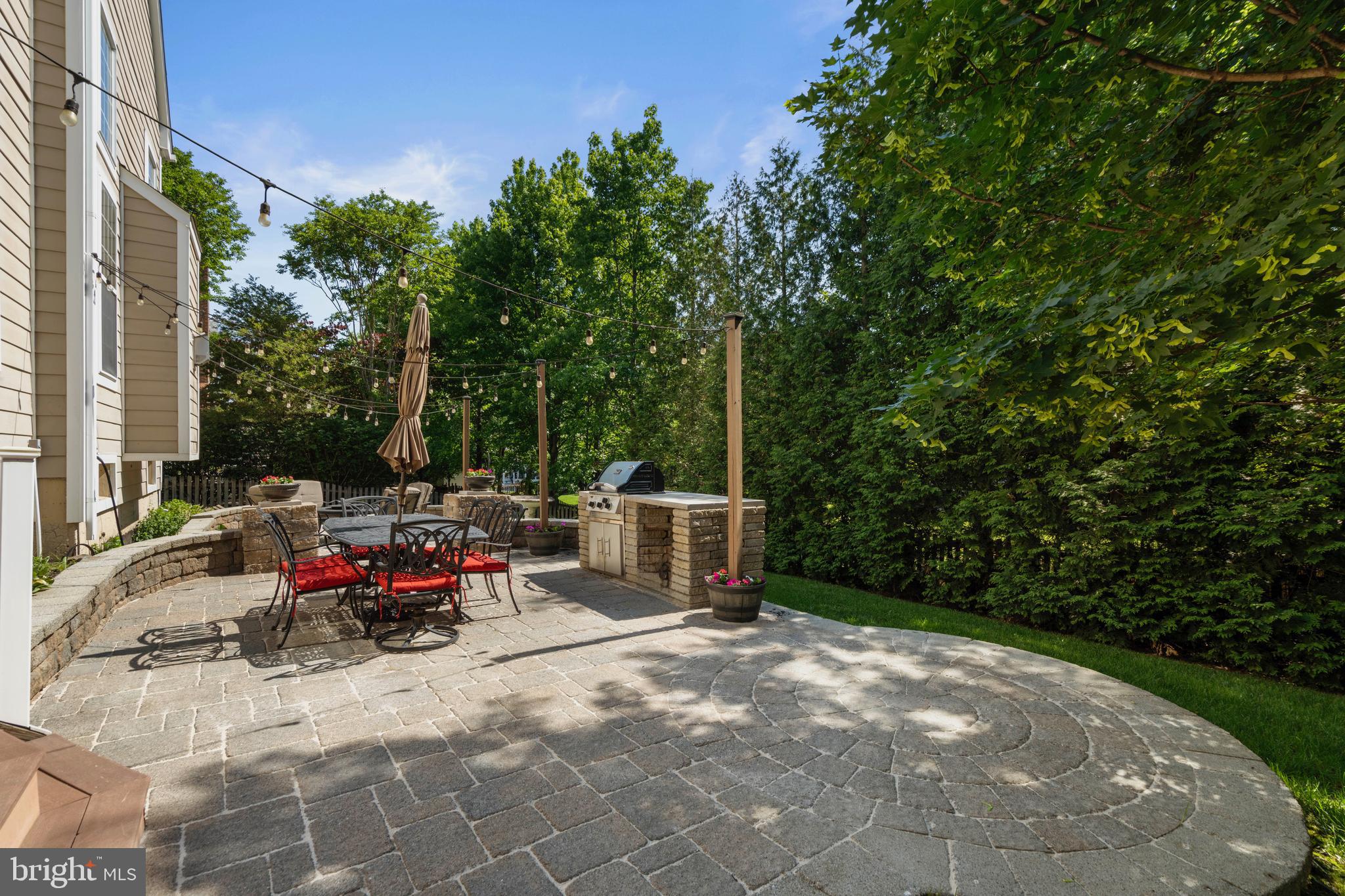 BROADLANDS SOUTH - Residential