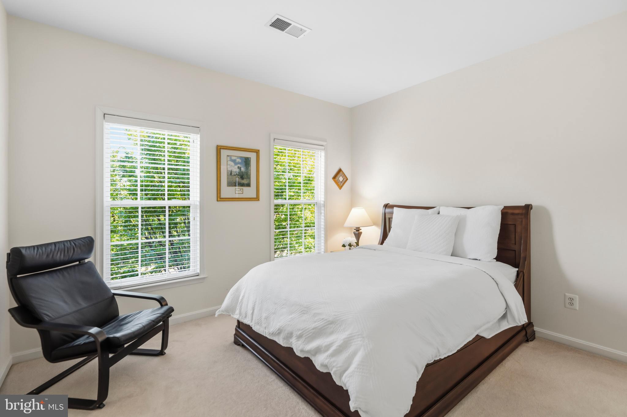 BROADLANDS SOUTH - Residential