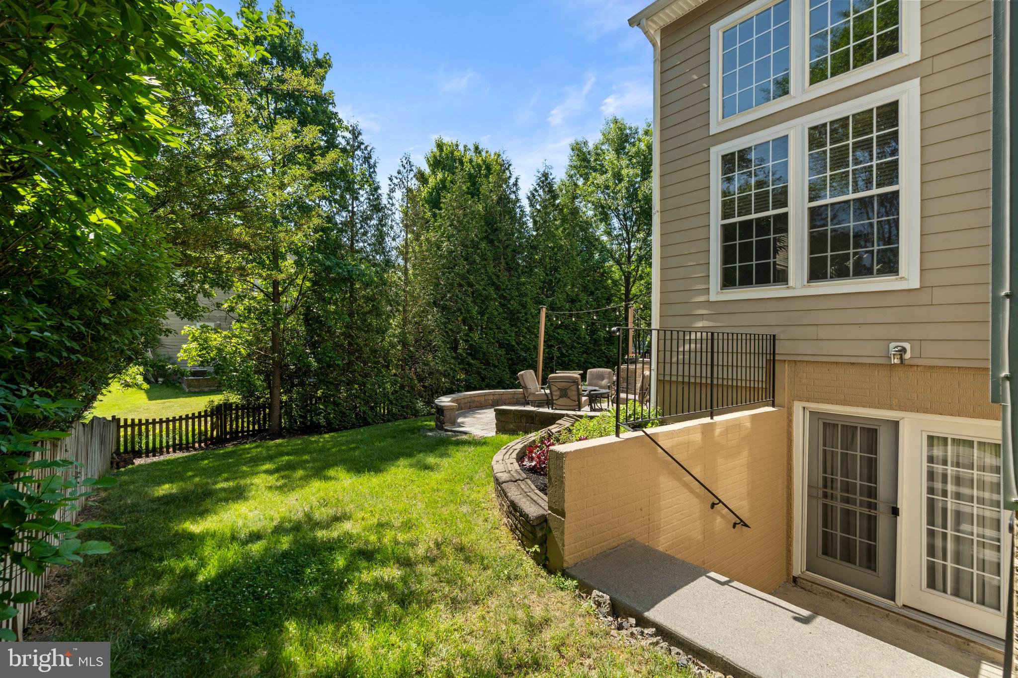 BROADLANDS SOUTH - Residential