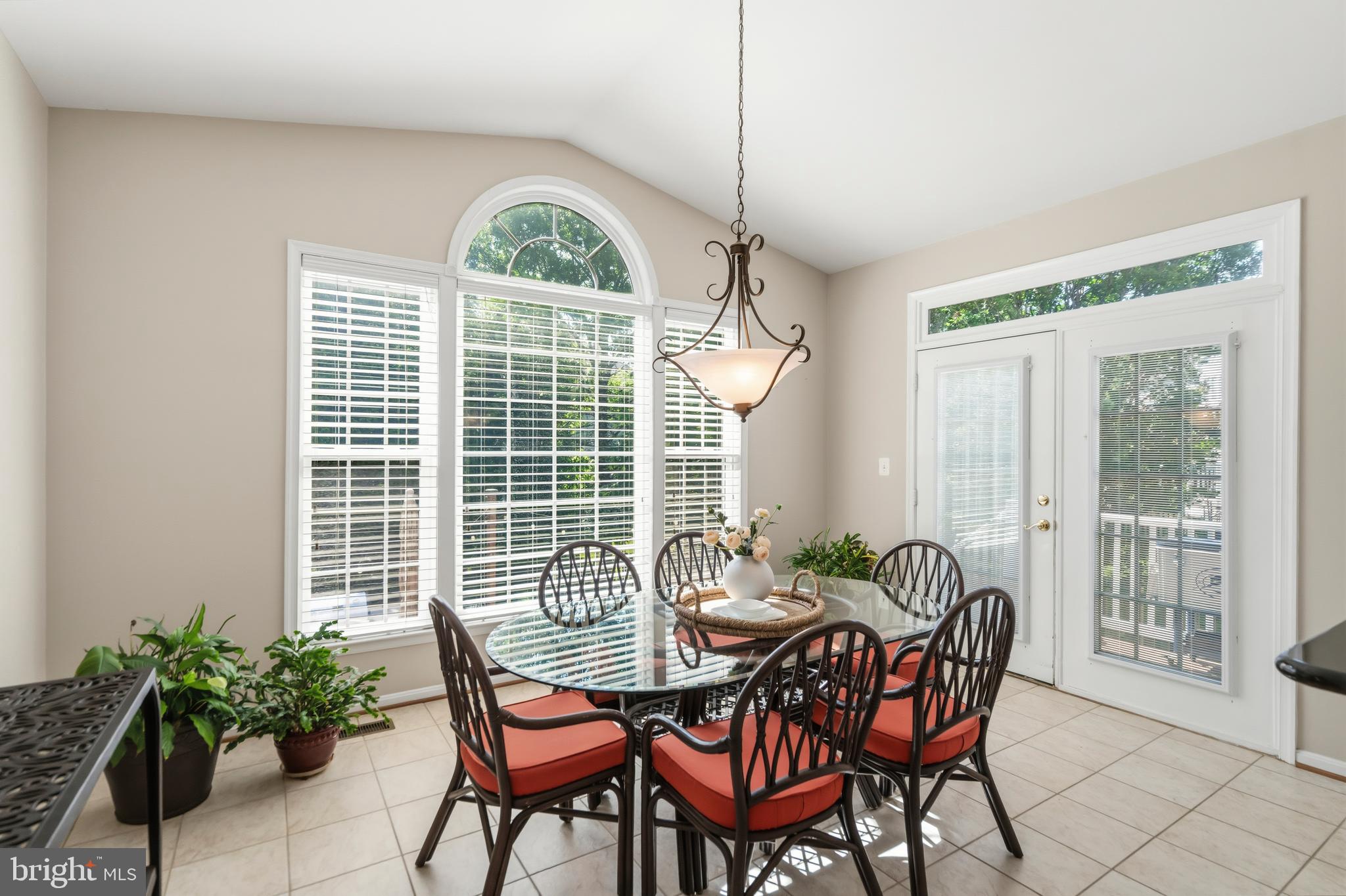 BROADLANDS SOUTH - Residential