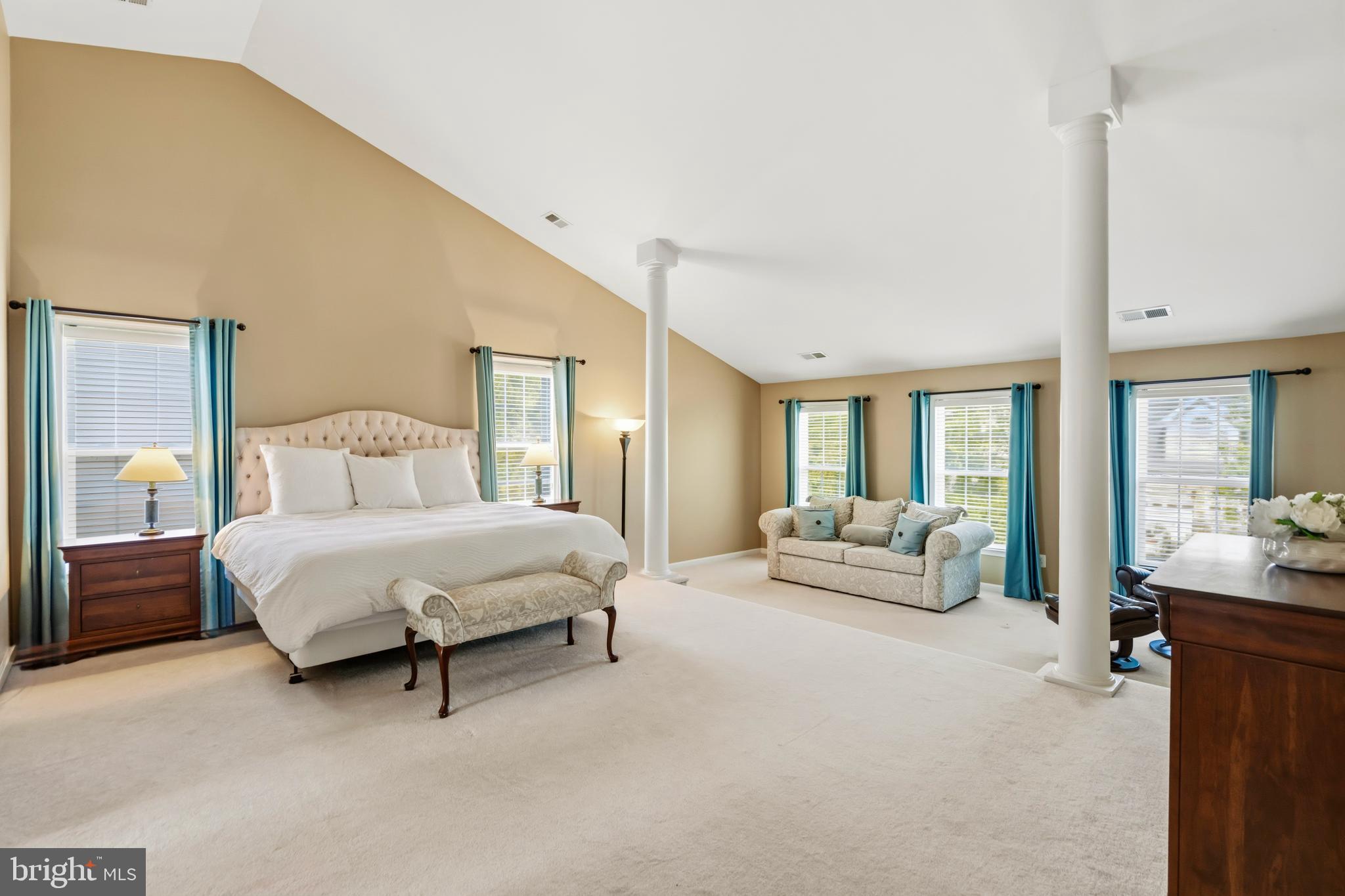 BROADLANDS SOUTH - Residential