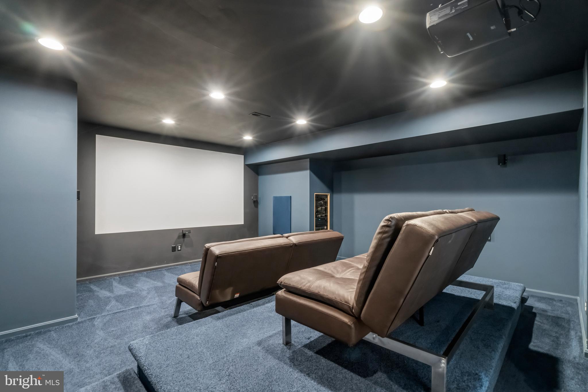BROADLANDS SOUTH - Residential