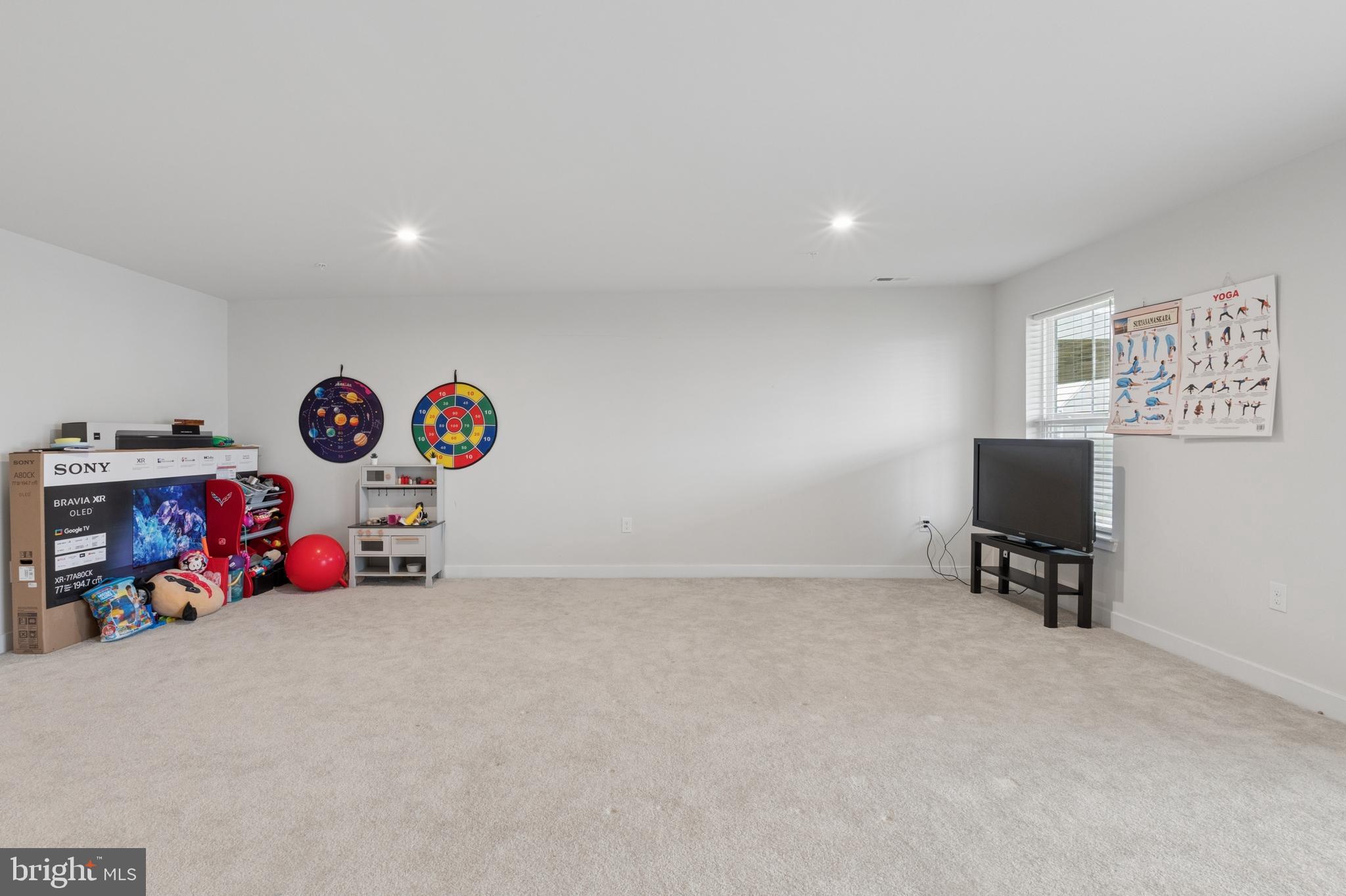 DOWNINGTOWN - Residential