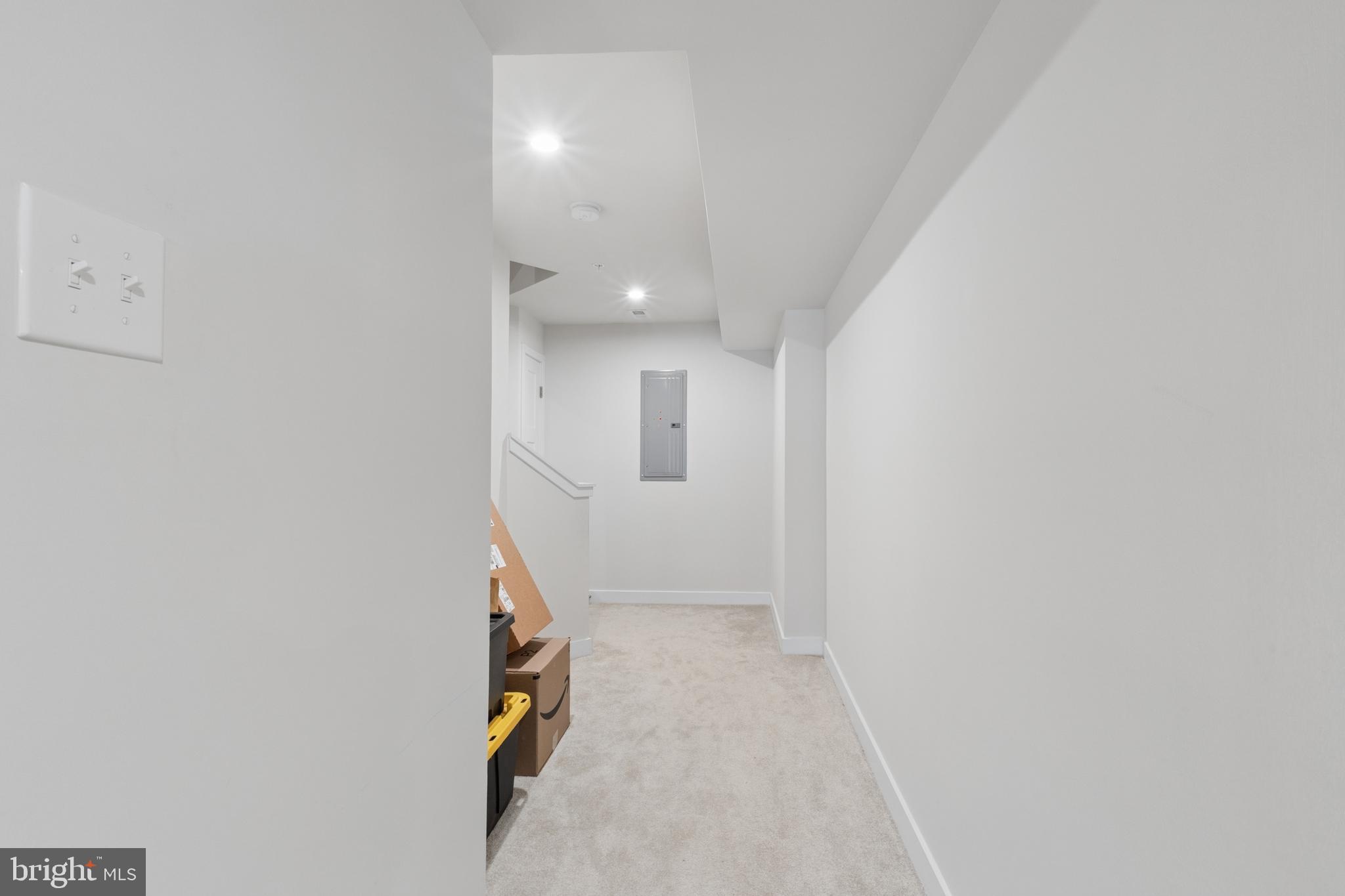 DOWNINGTOWN - Residential