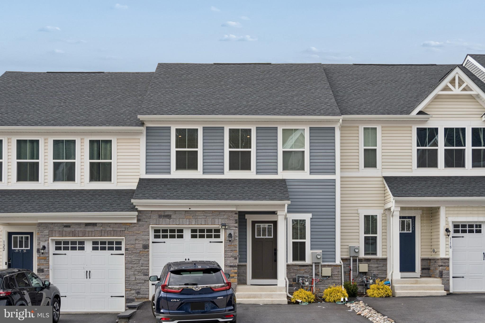 DOWNINGTOWN - Residential