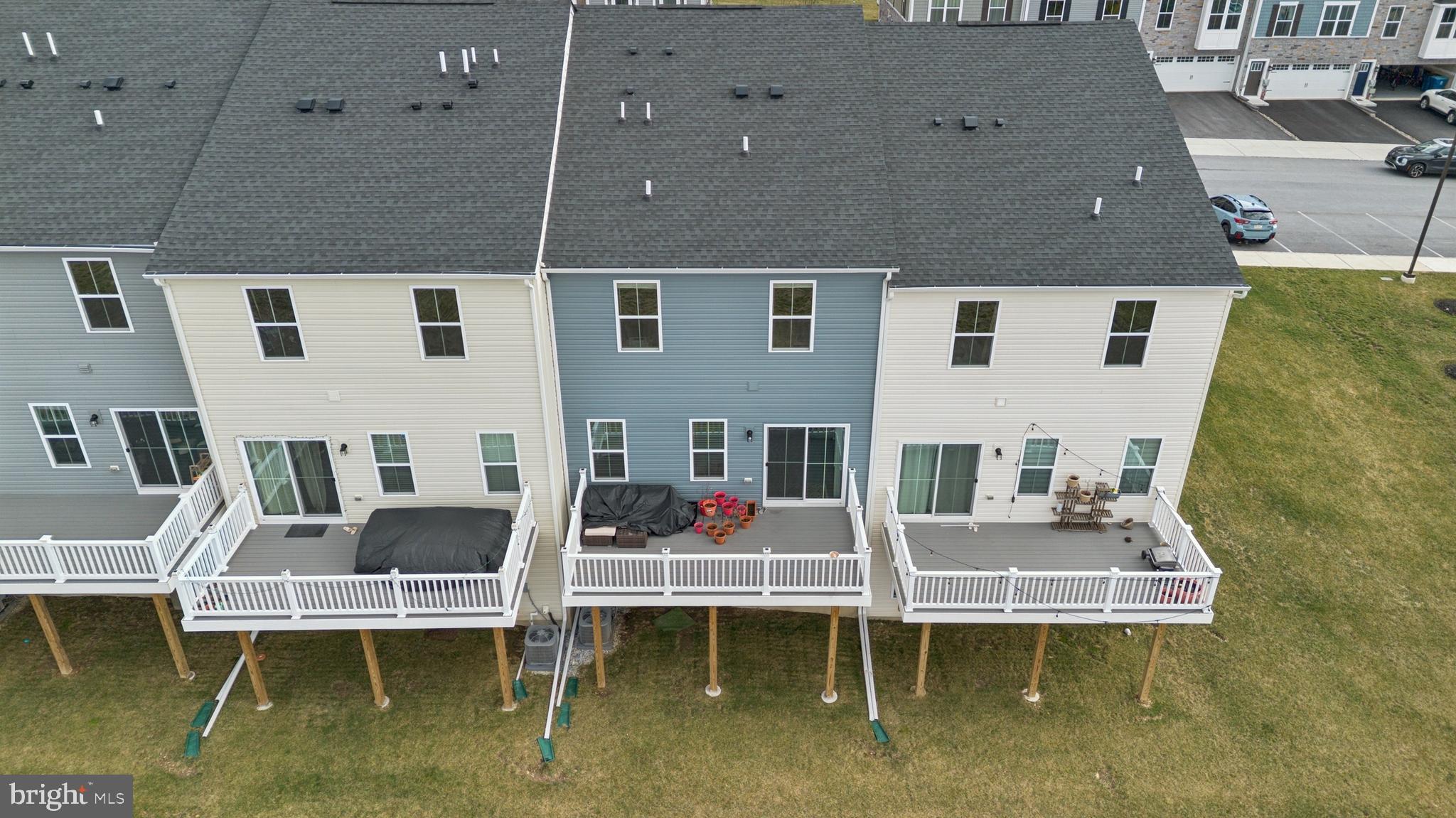 DOWNINGTOWN - Residential