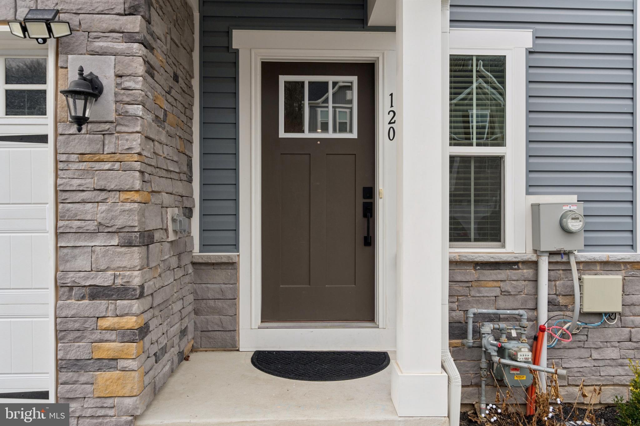 DOWNINGTOWN - Residential