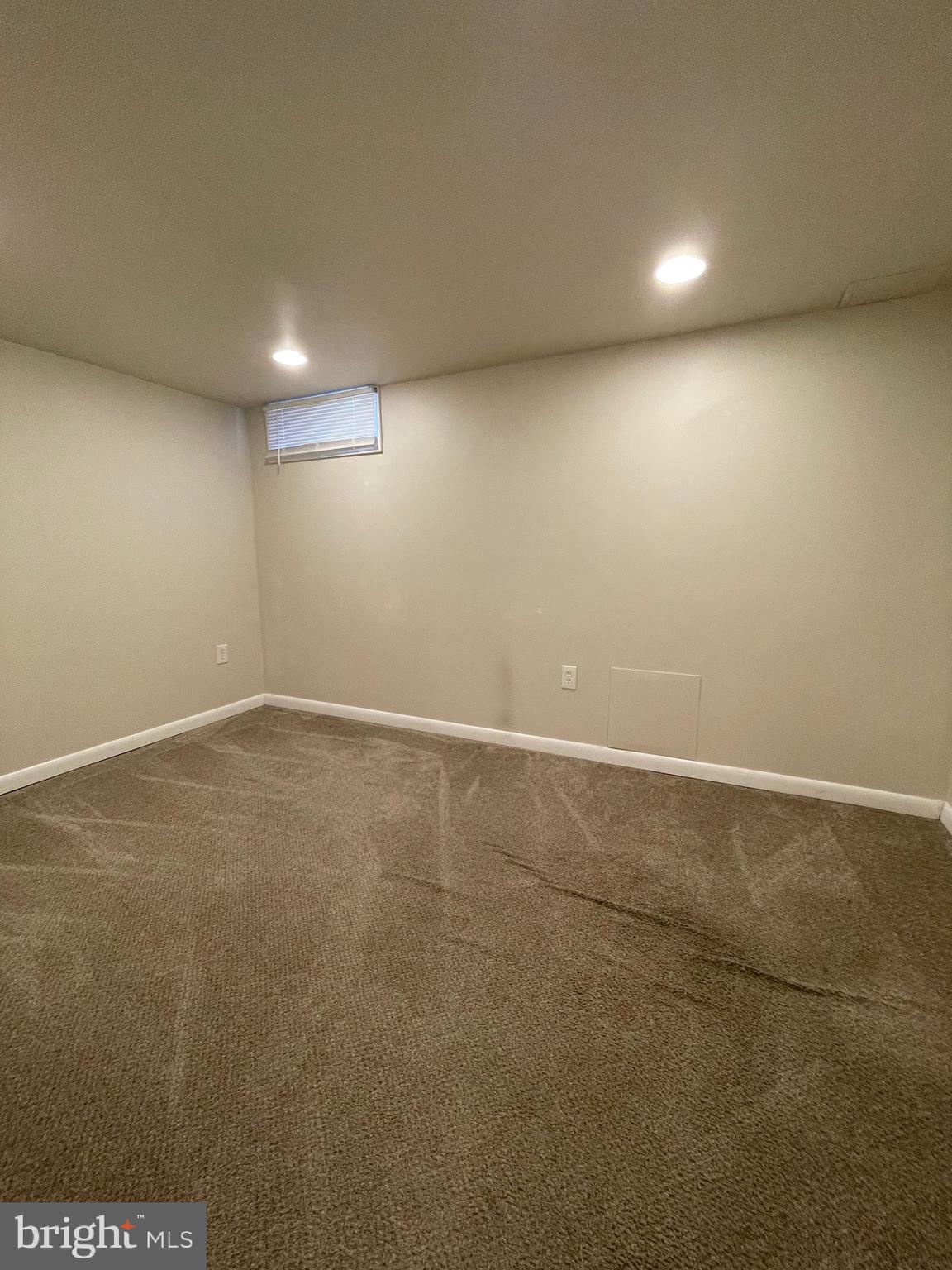 MANOR SECTION - Residential Lease