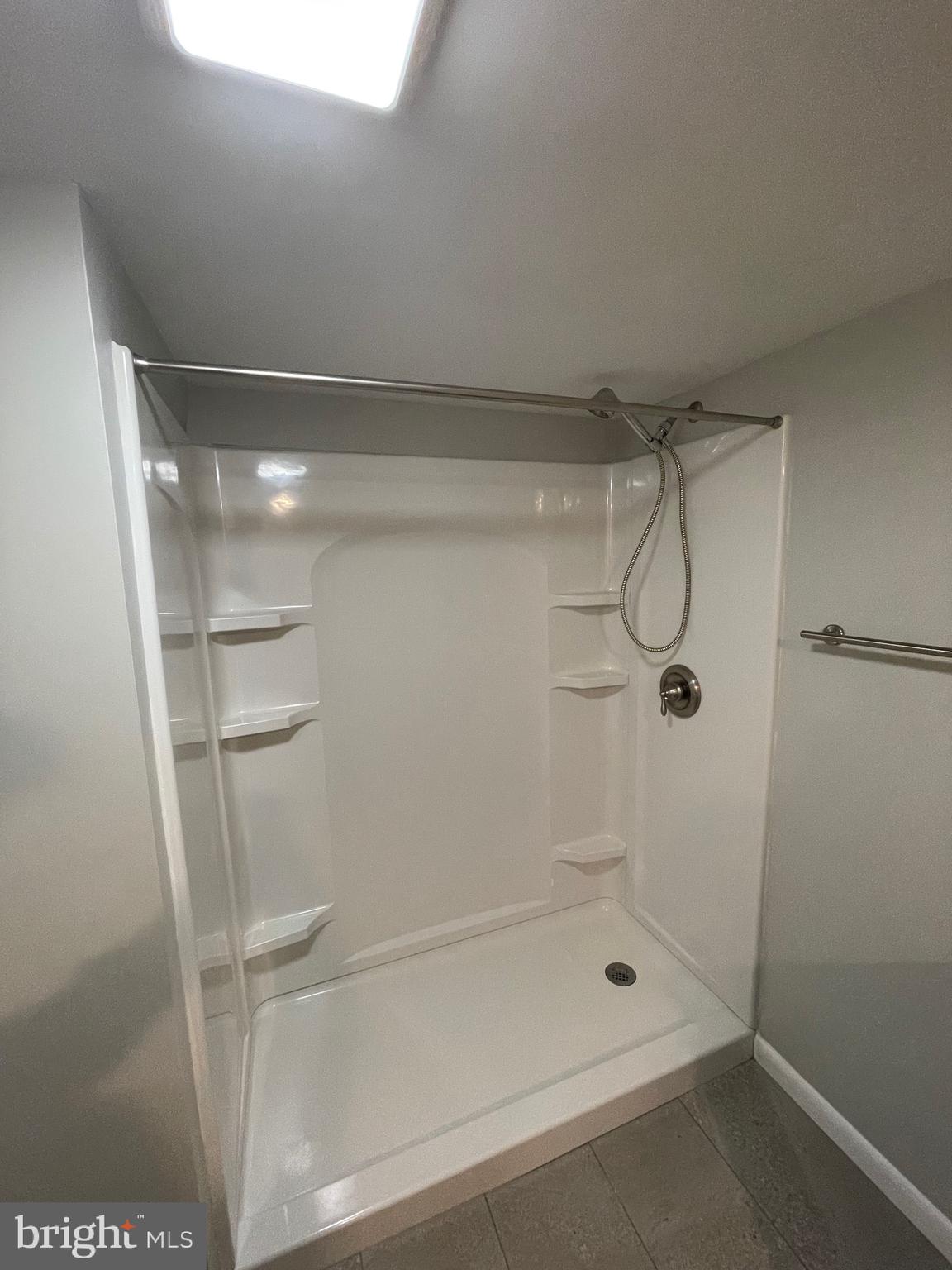 MANOR SECTION - Residential Lease