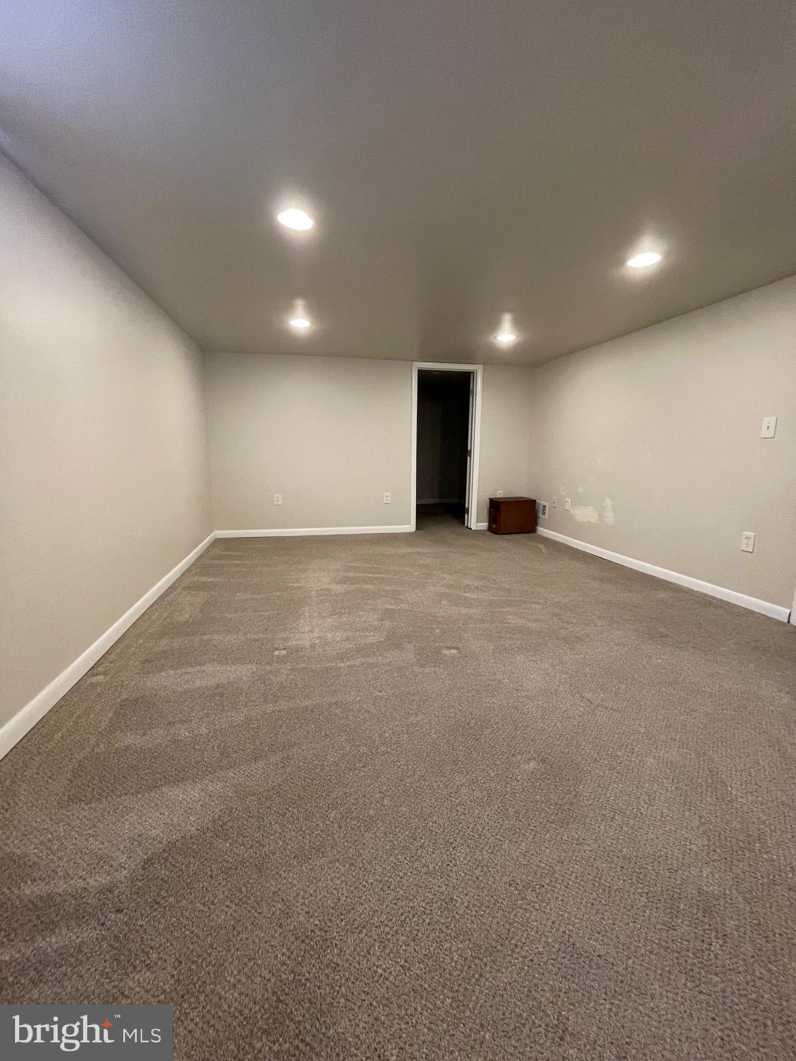 MANOR SECTION - Residential Lease