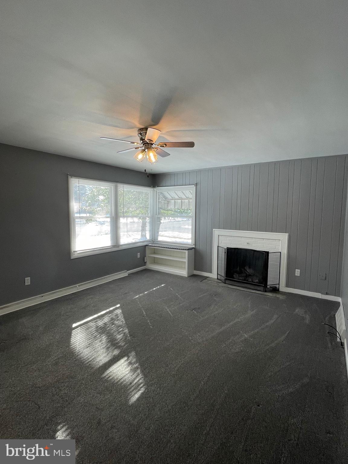 MANOR SECTION - Residential Lease