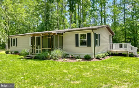 23672 Myrtle Point Road, California, MD MLS: MDSM2024972