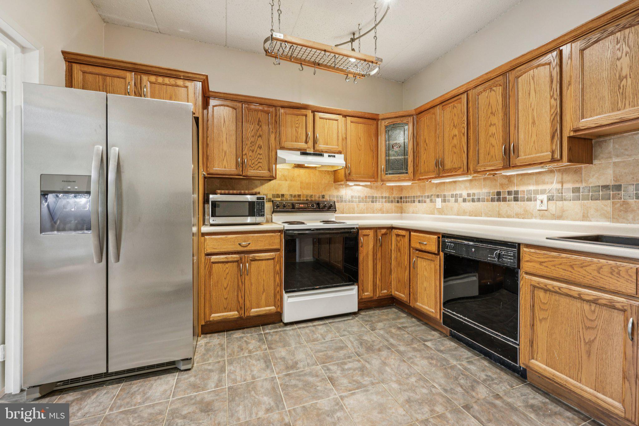 WOODWINDS - Residential