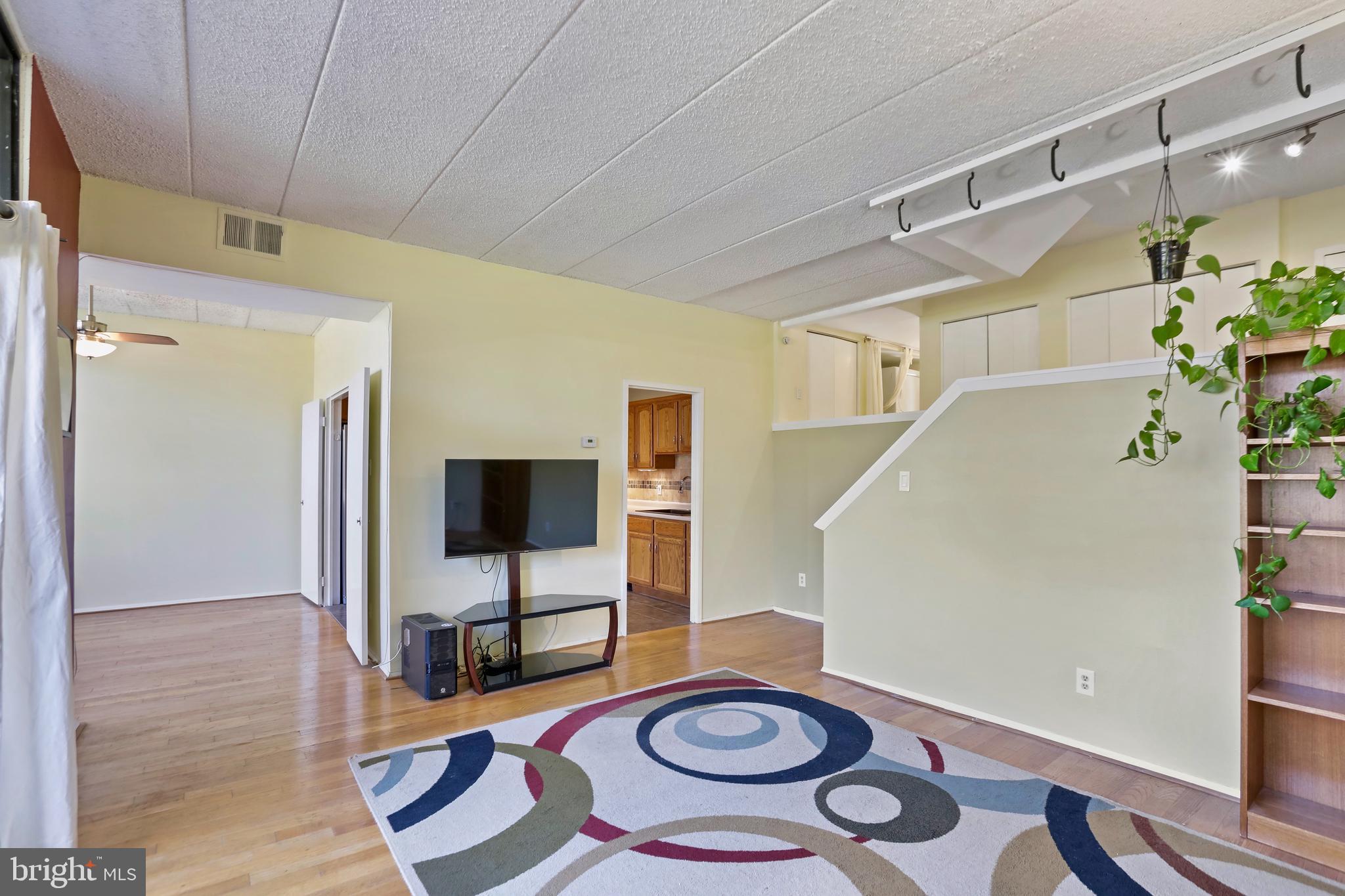 WOODWINDS - Residential