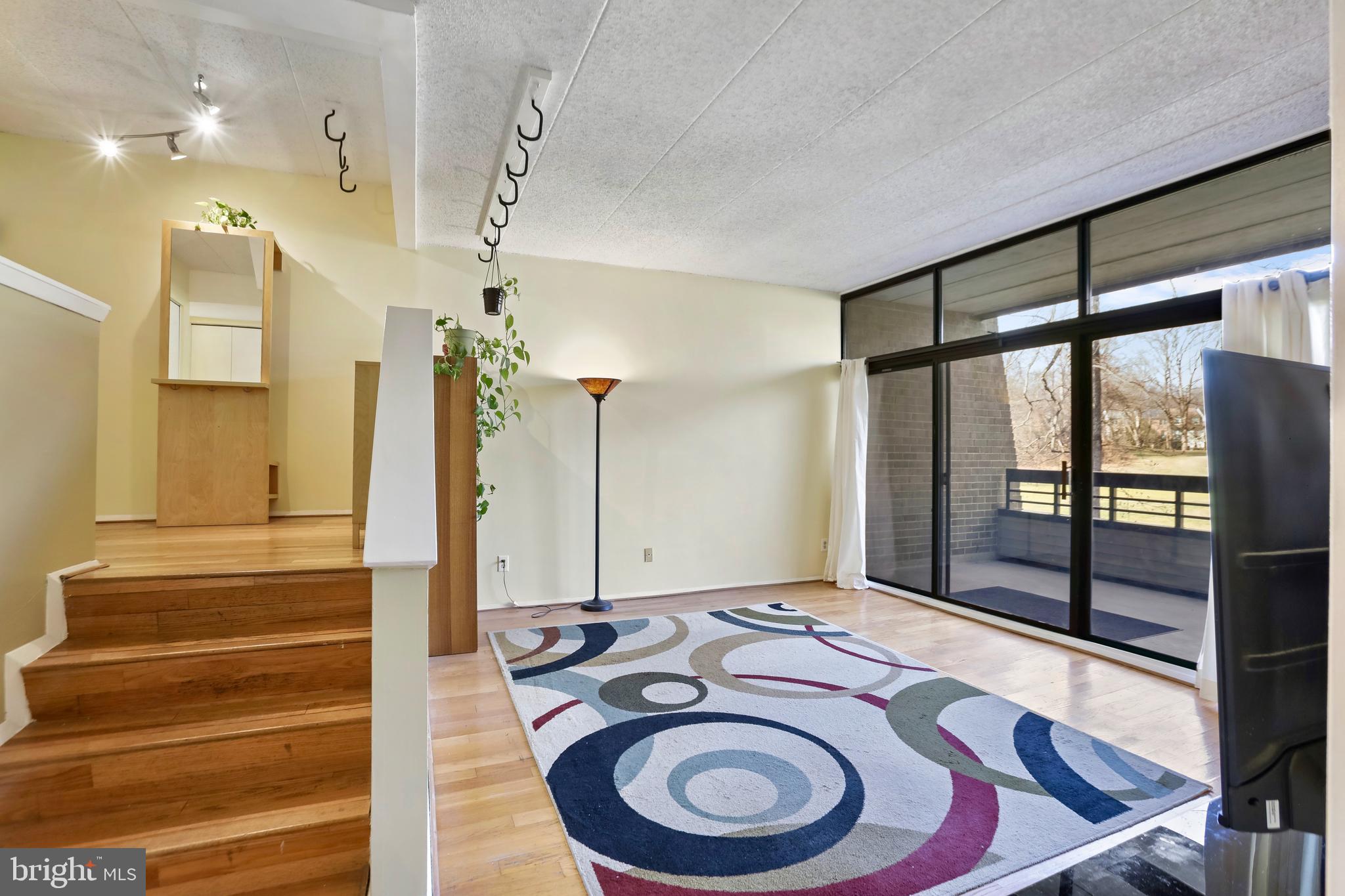 WOODWINDS - Residential