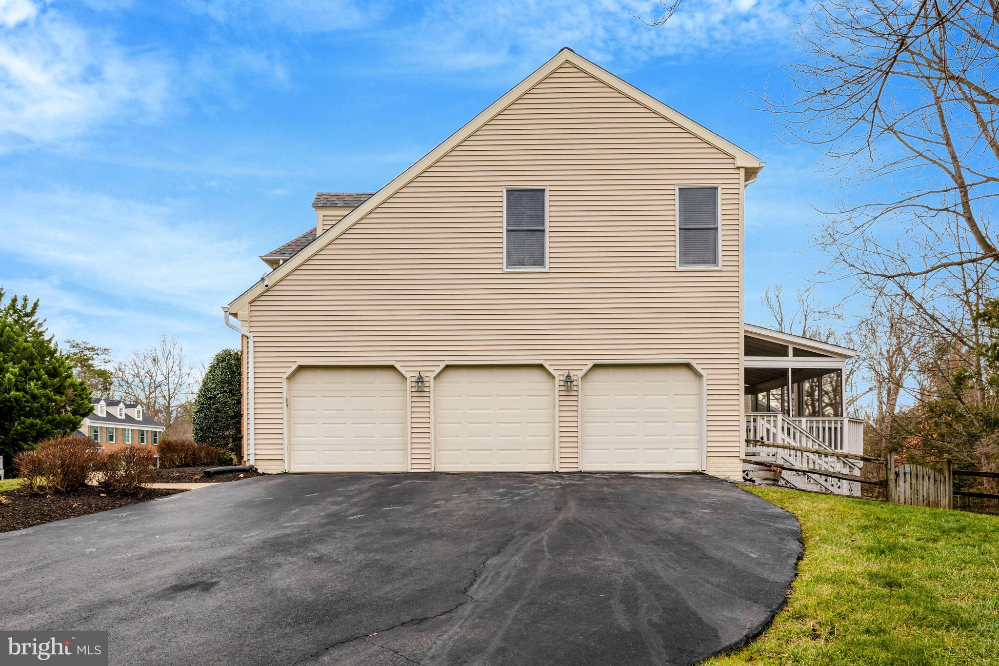 POTOMAC WOODS - Residential