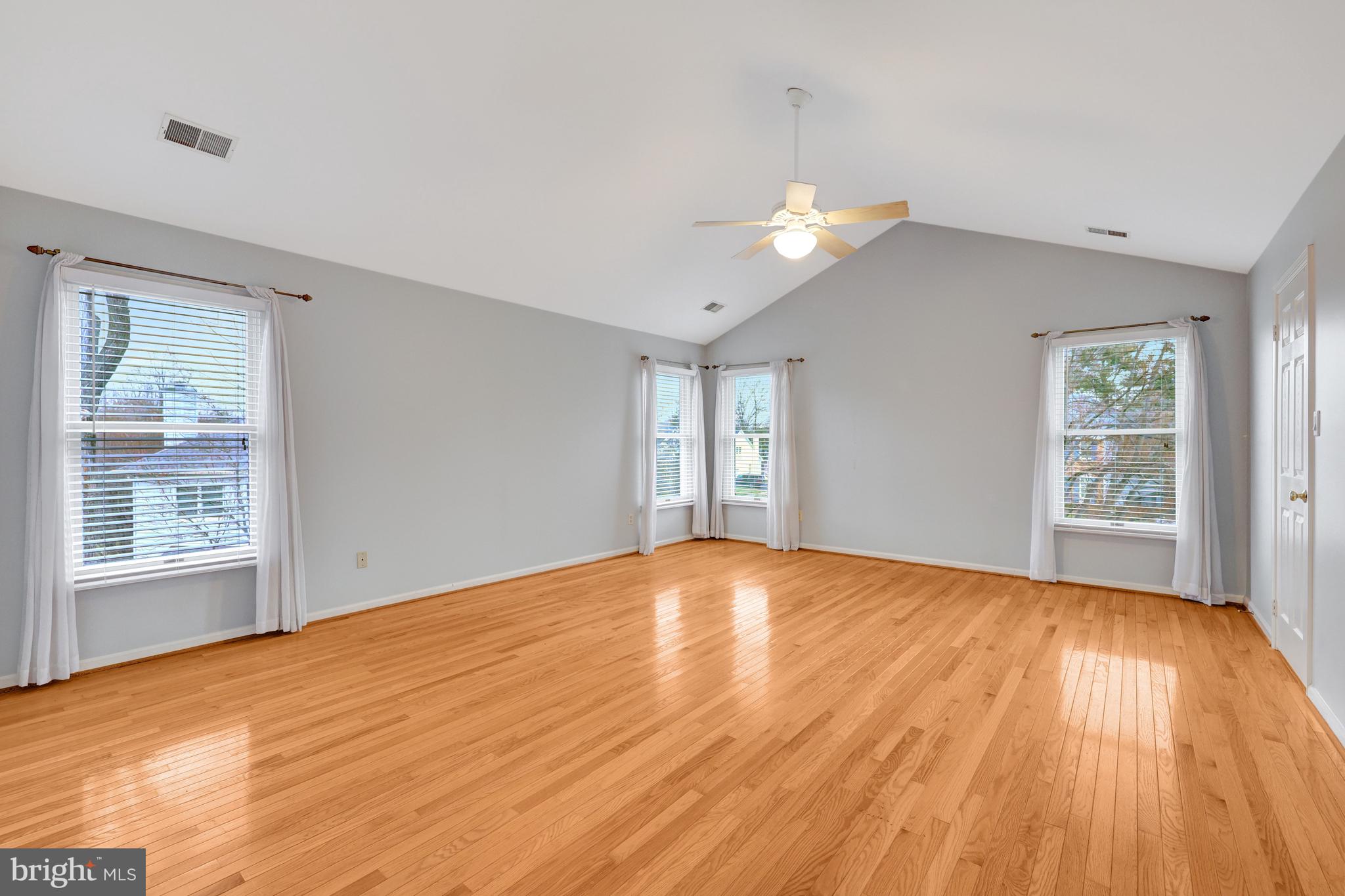 POTOMAC WOODS - Residential