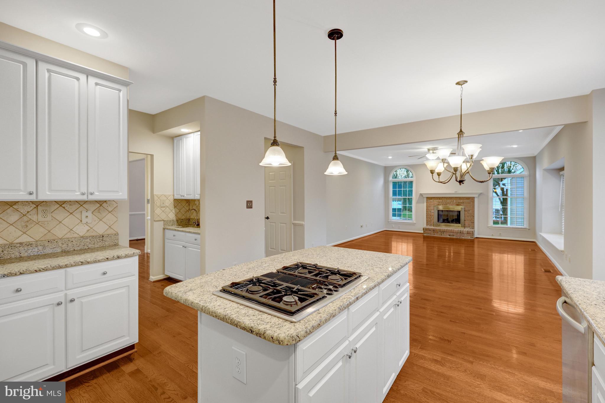 POTOMAC WOODS - Residential