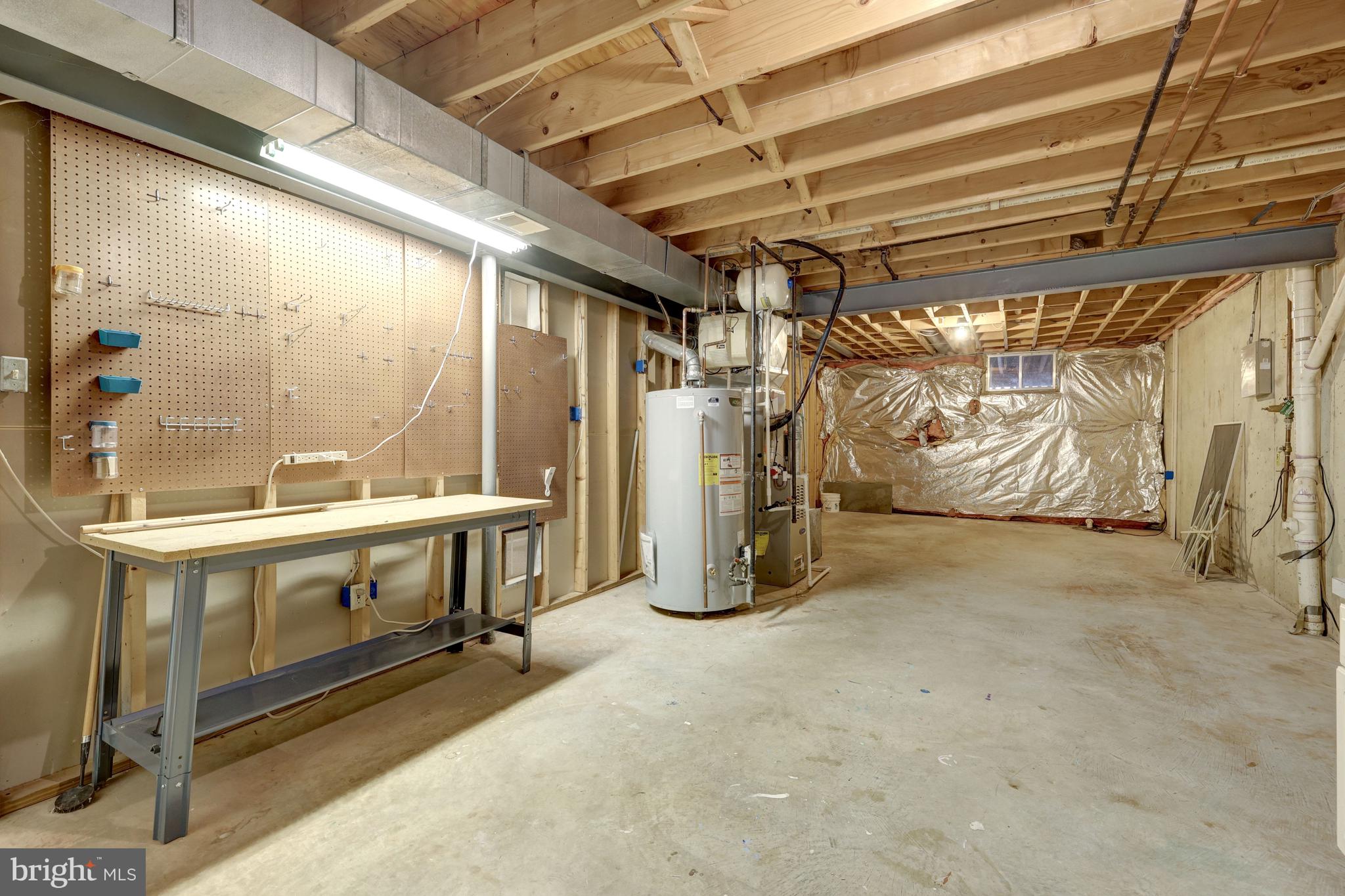 POTOMAC WOODS - Residential