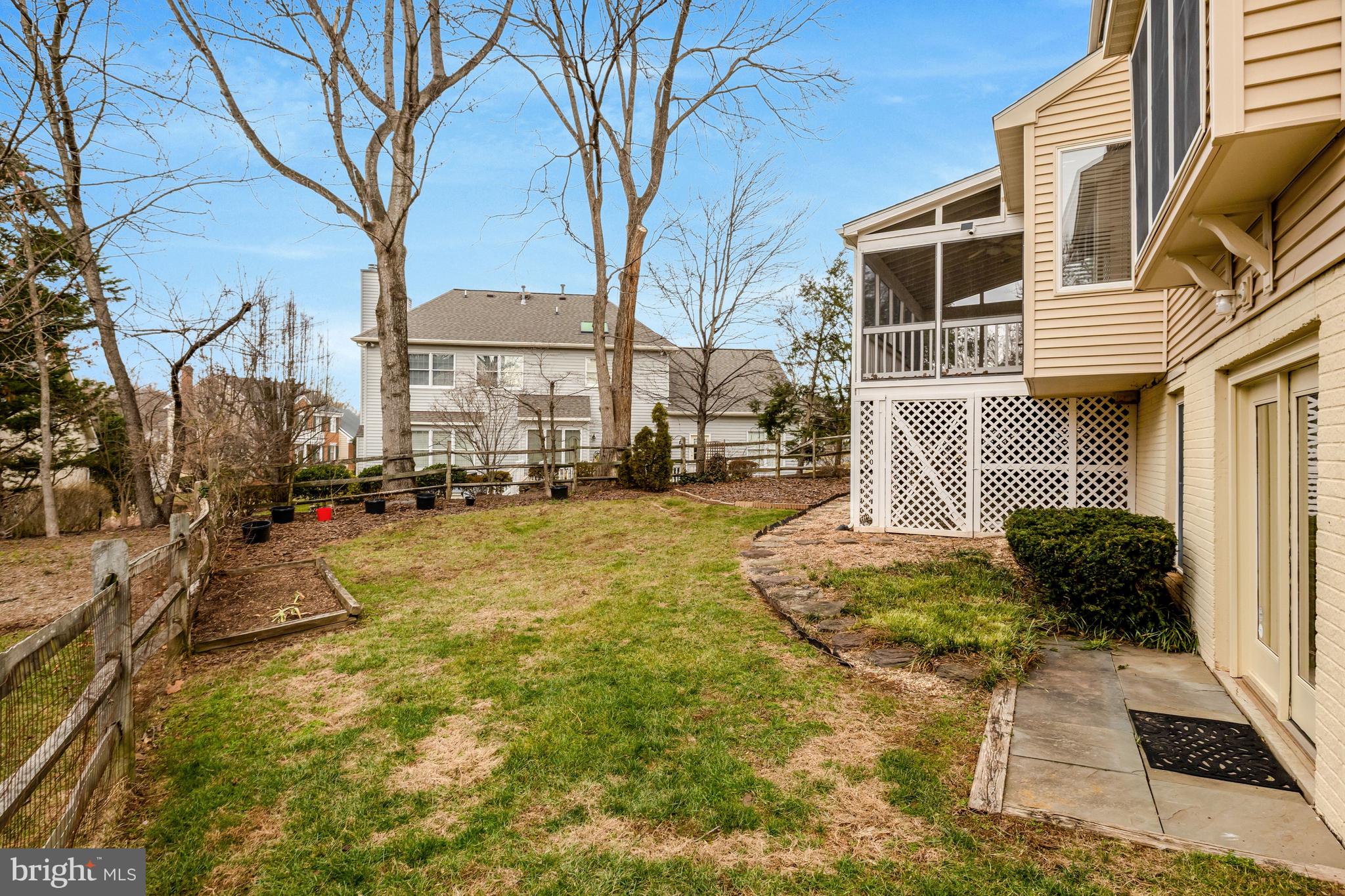 POTOMAC WOODS - Residential