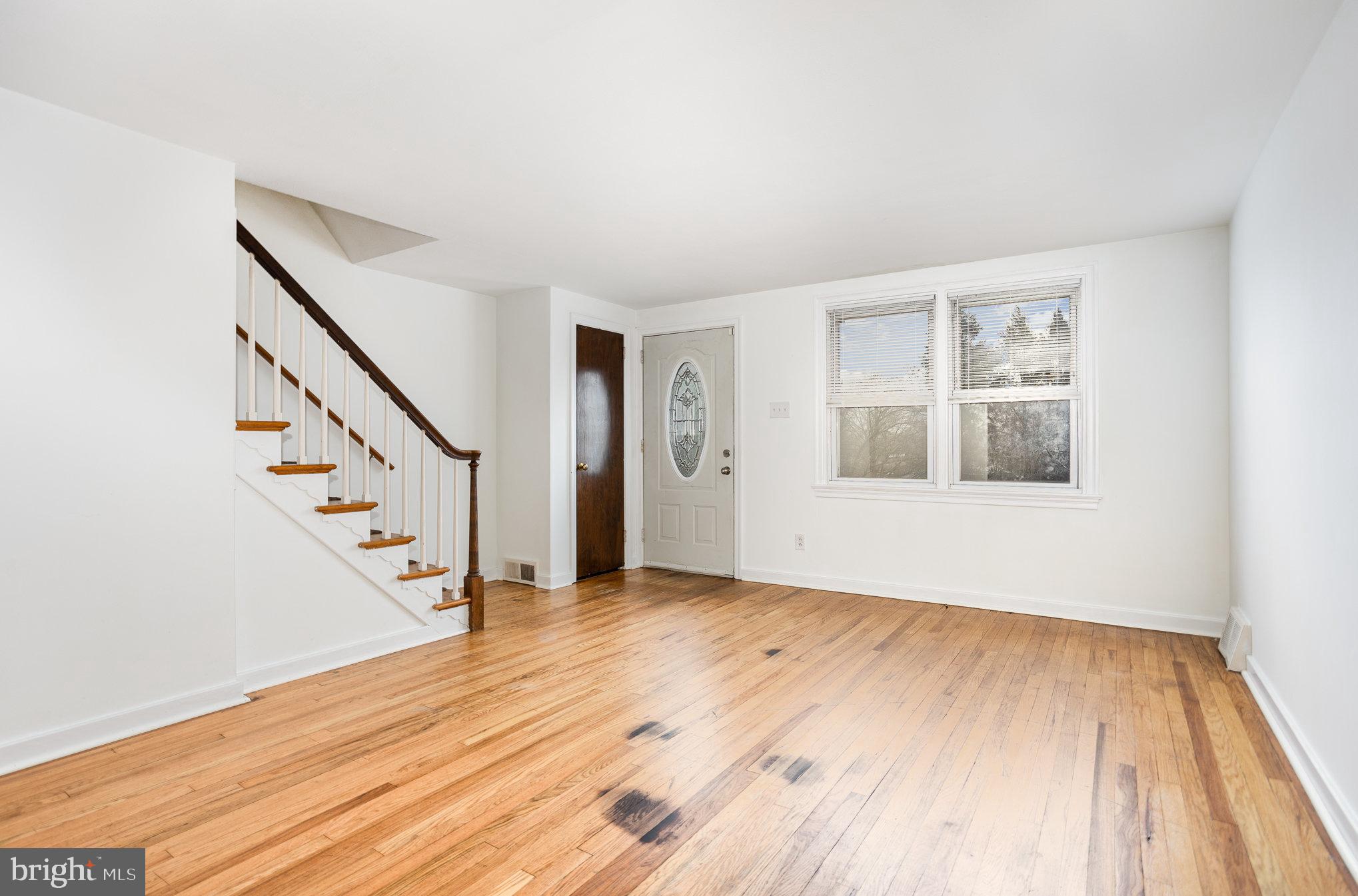 MELROSE GARDENS - Residential