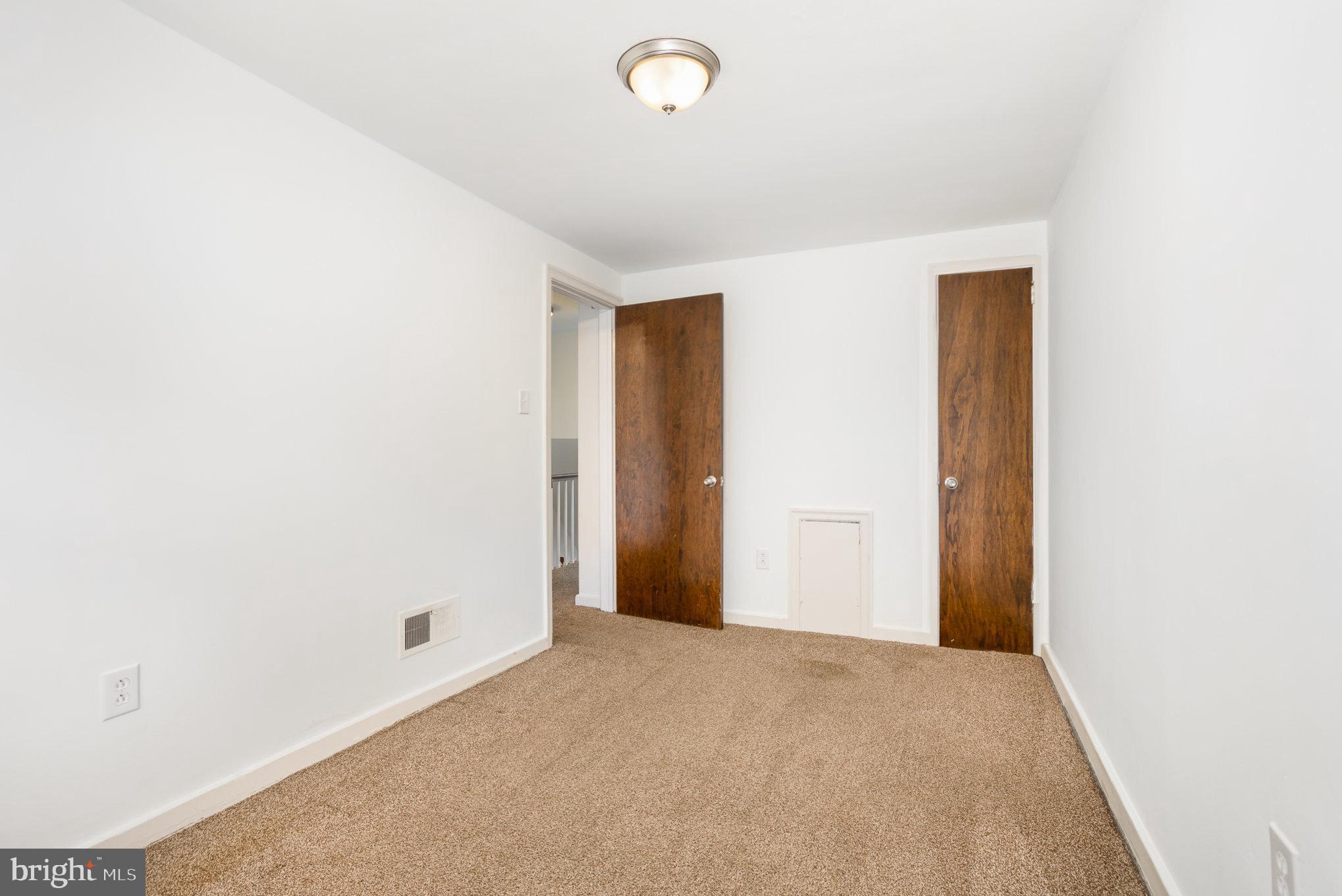 MELROSE GARDENS - Residential