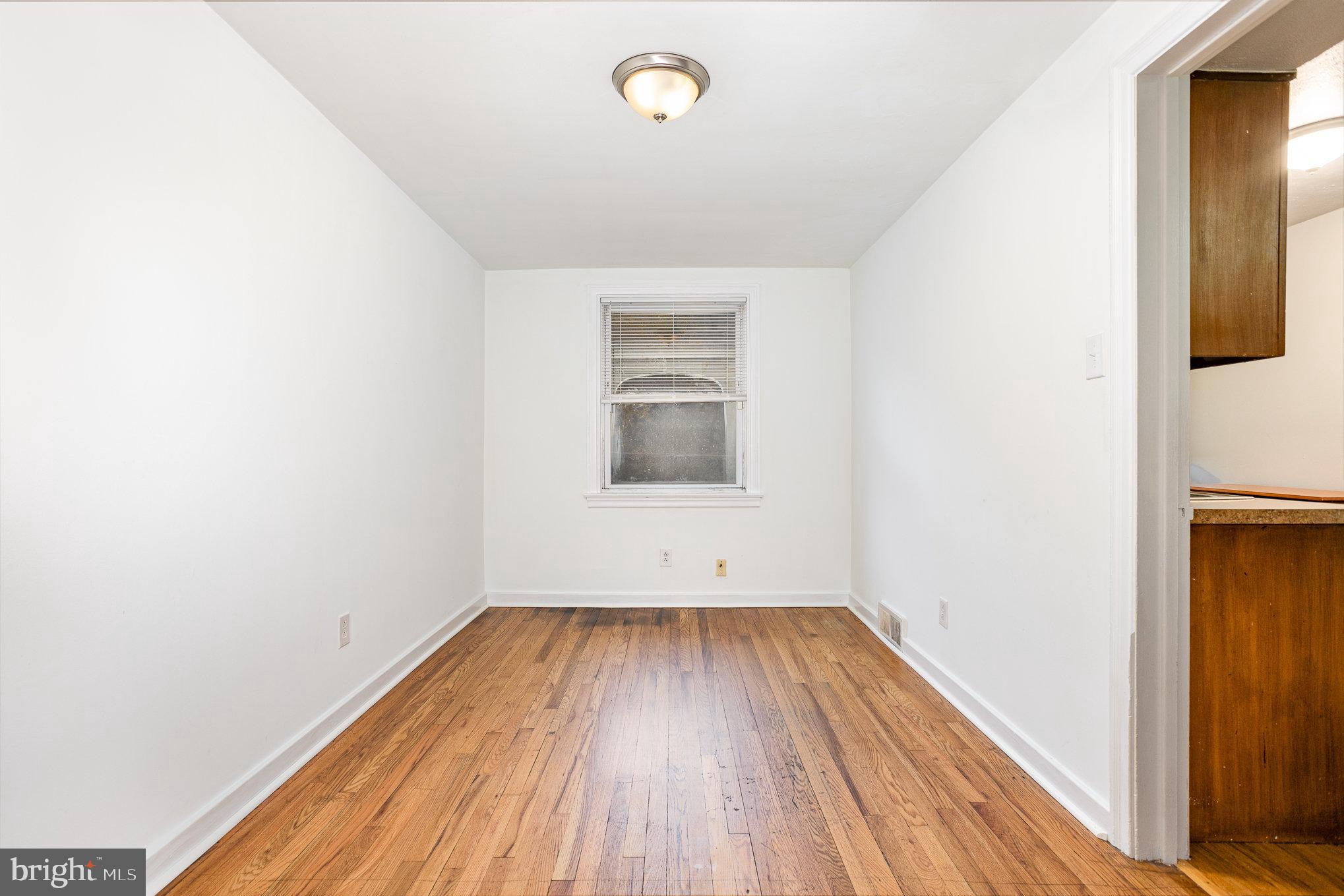 MELROSE GARDENS - Residential