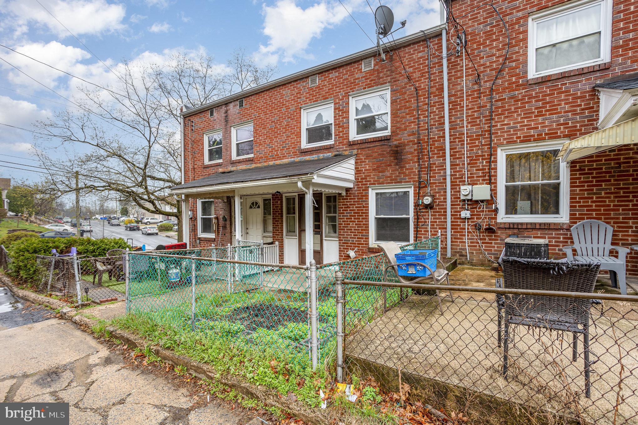 MELROSE GARDENS - Residential